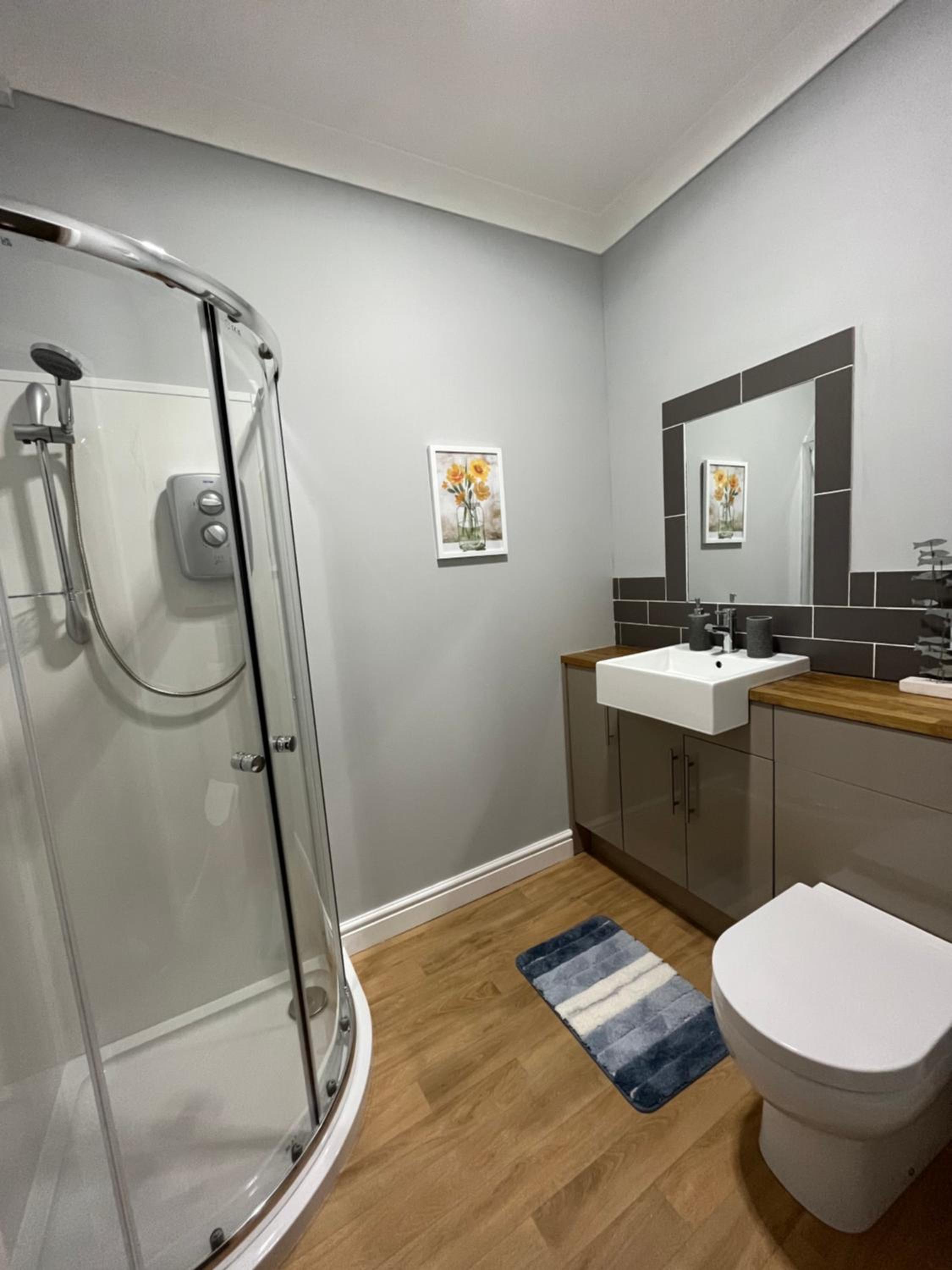 Standard Family Room - Photo 3