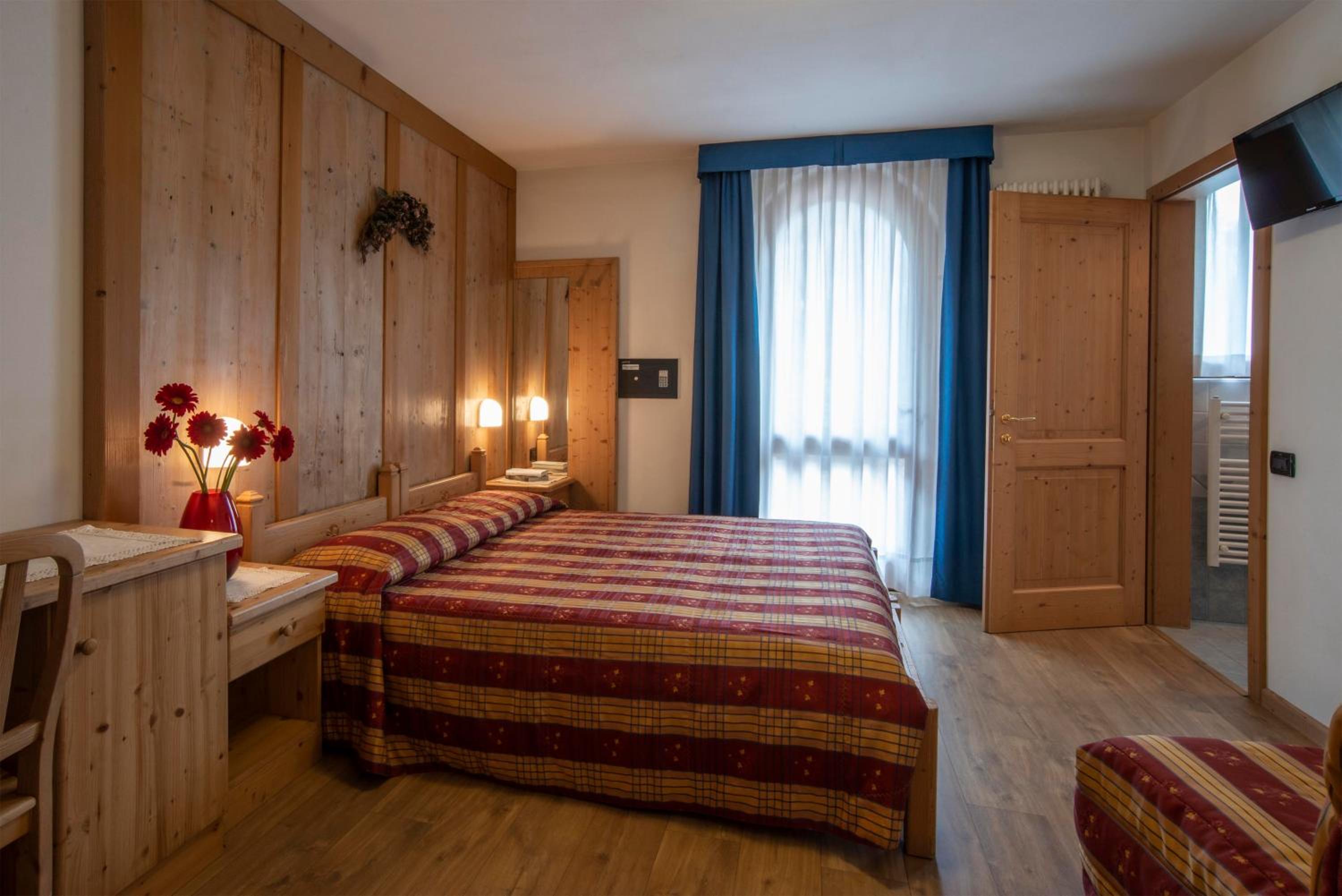 Double or Twin Room photo 2