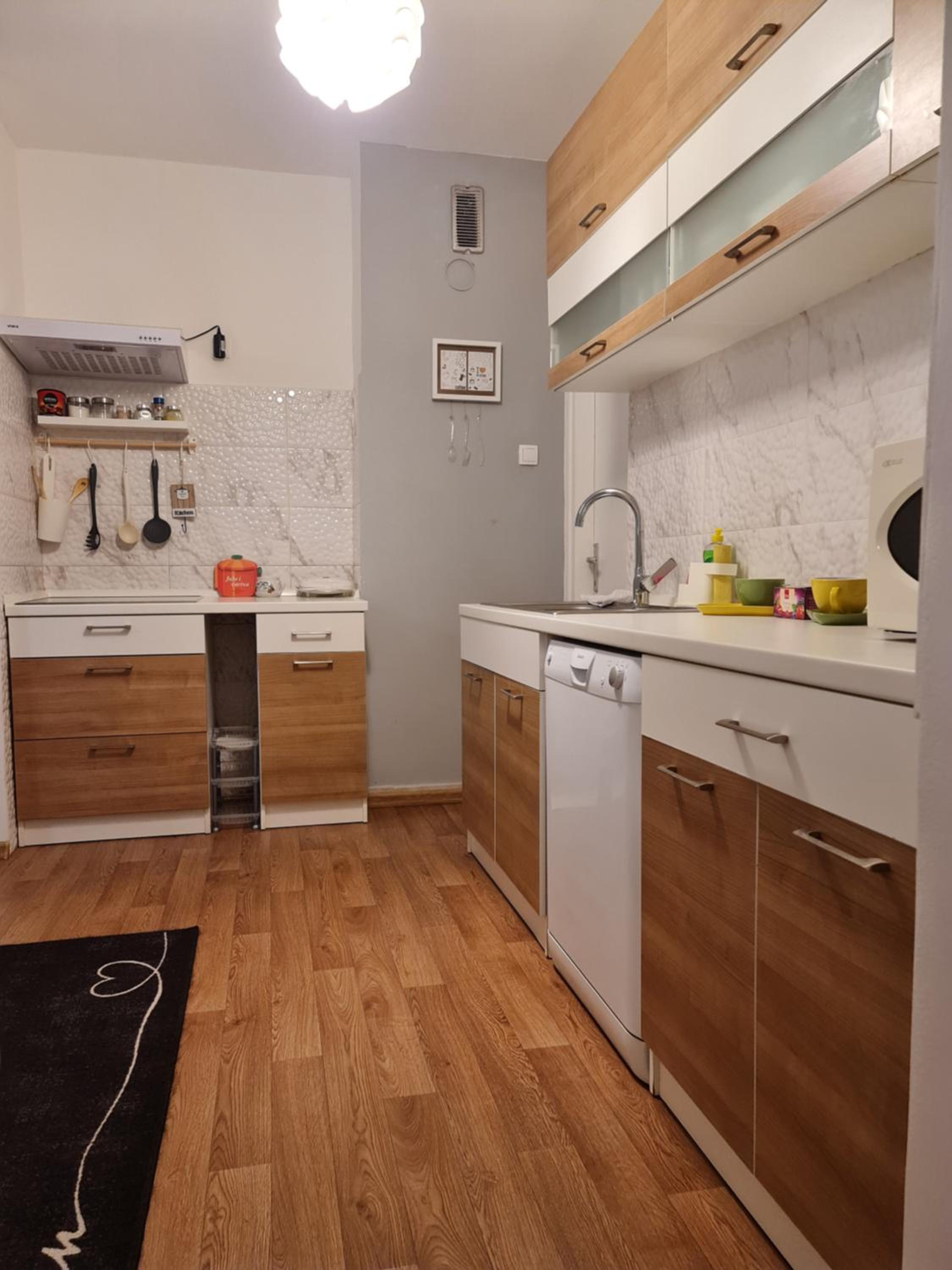 One-Bedroom Apartment - Photo 30