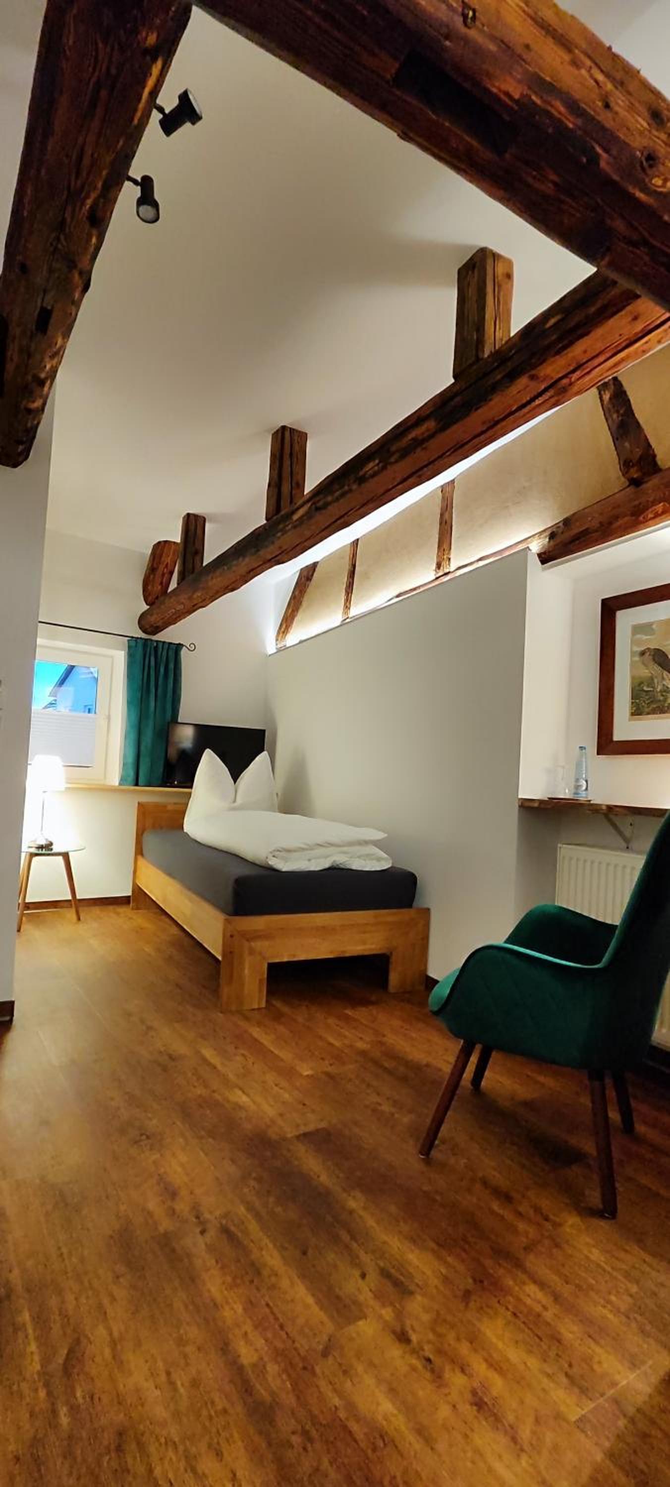 Single Room photo 2