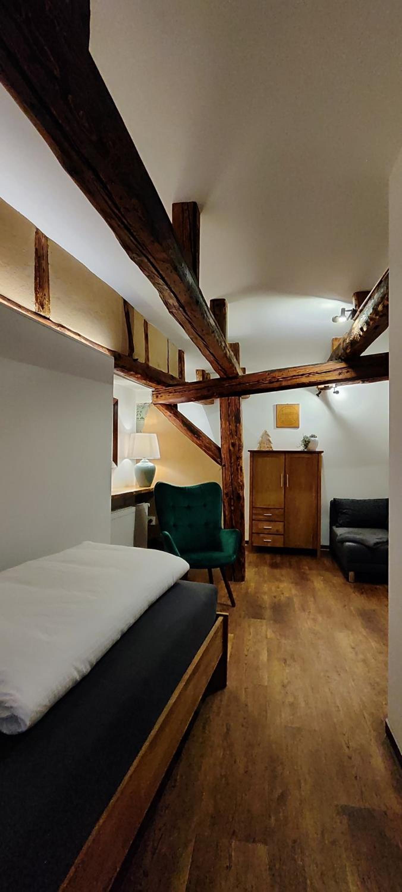 Single Room photo 3