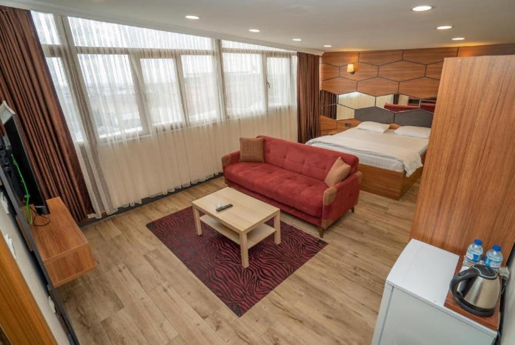 Deluxe Double Room photo 2