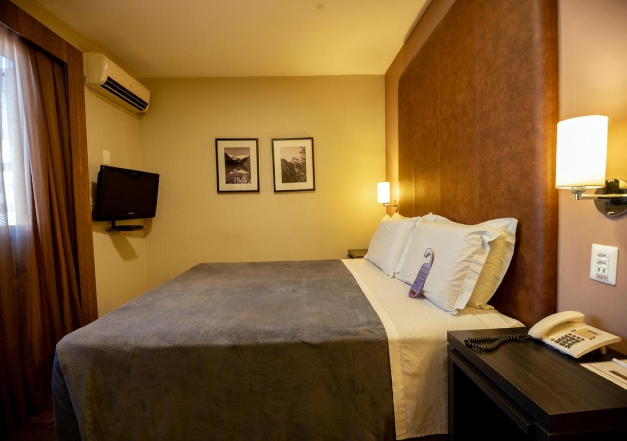 Executive Room with Double Bed - Photo 8