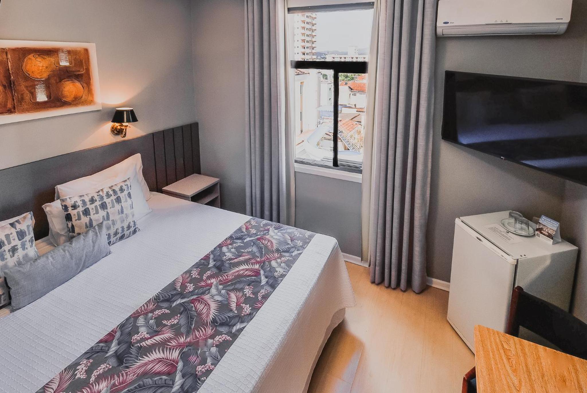Superior Double Room with King Size Bed