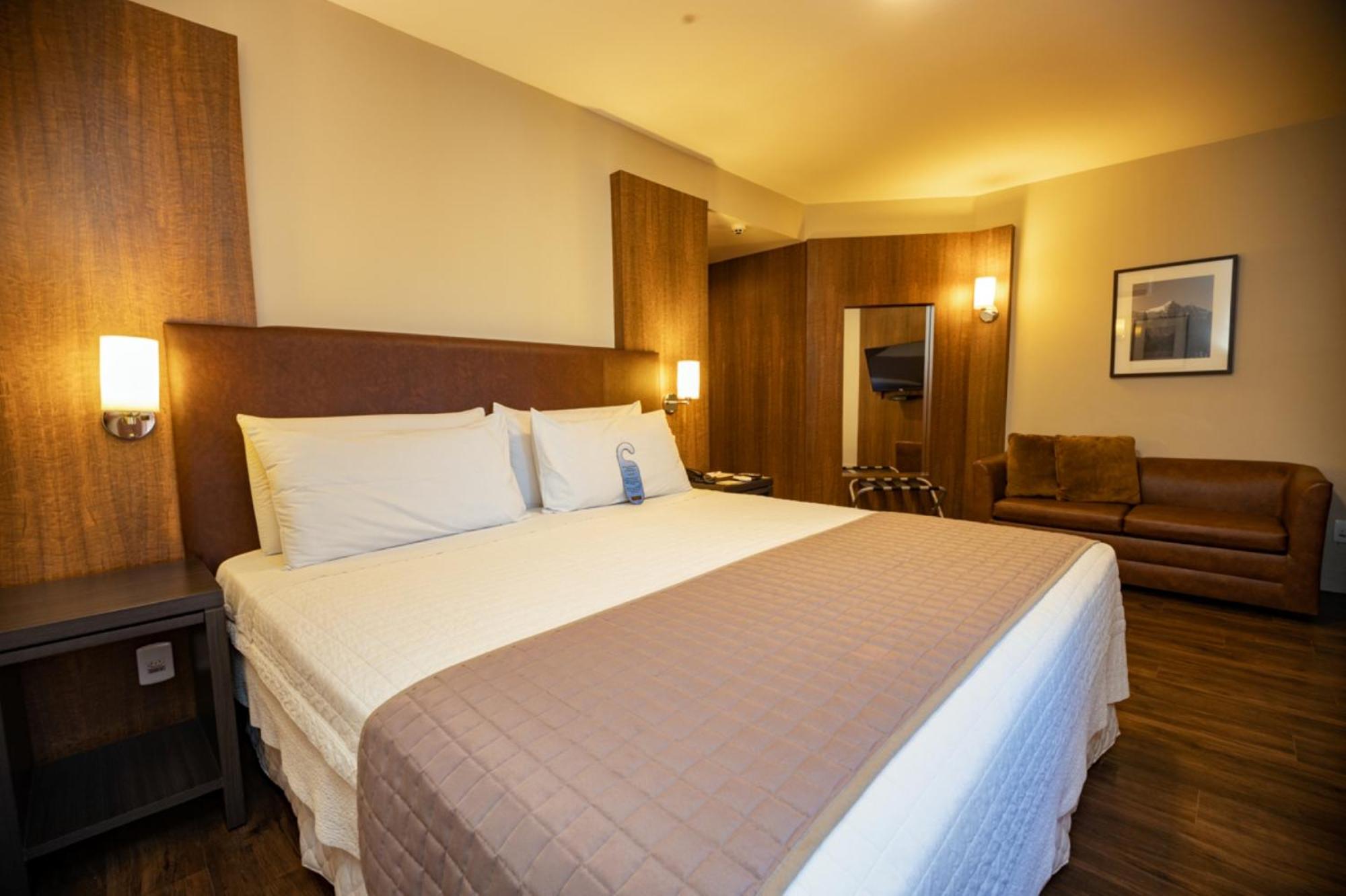 Luxury Room with Double Bed - Photo 6