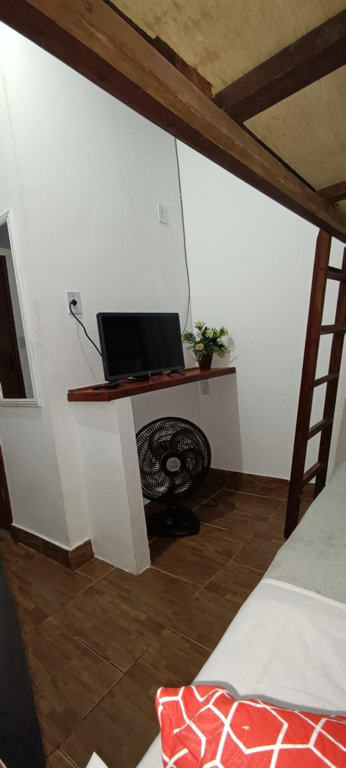 Triple Room - Photo 15