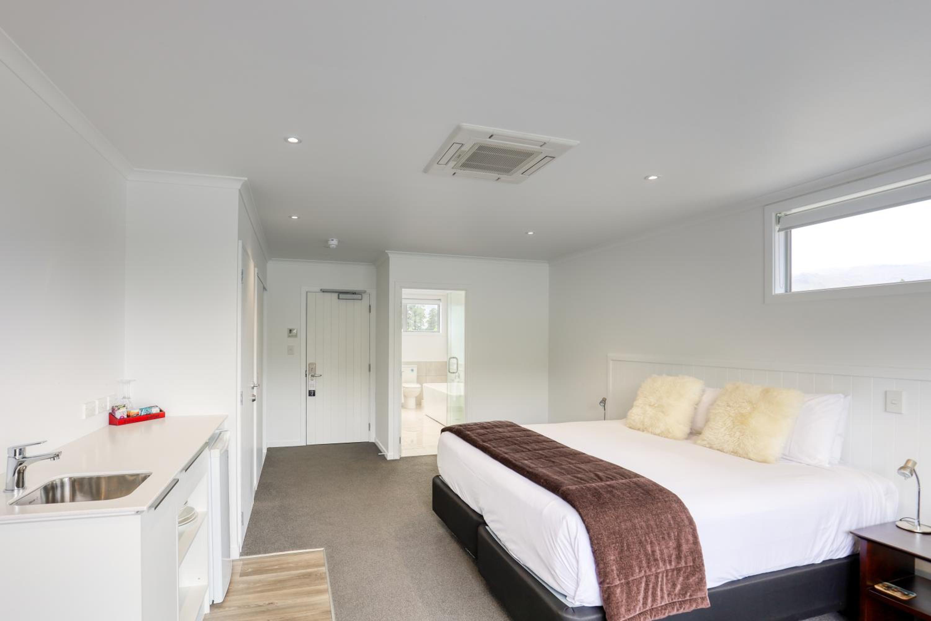 Superior Double Studio - Upper Level - Photo 6
