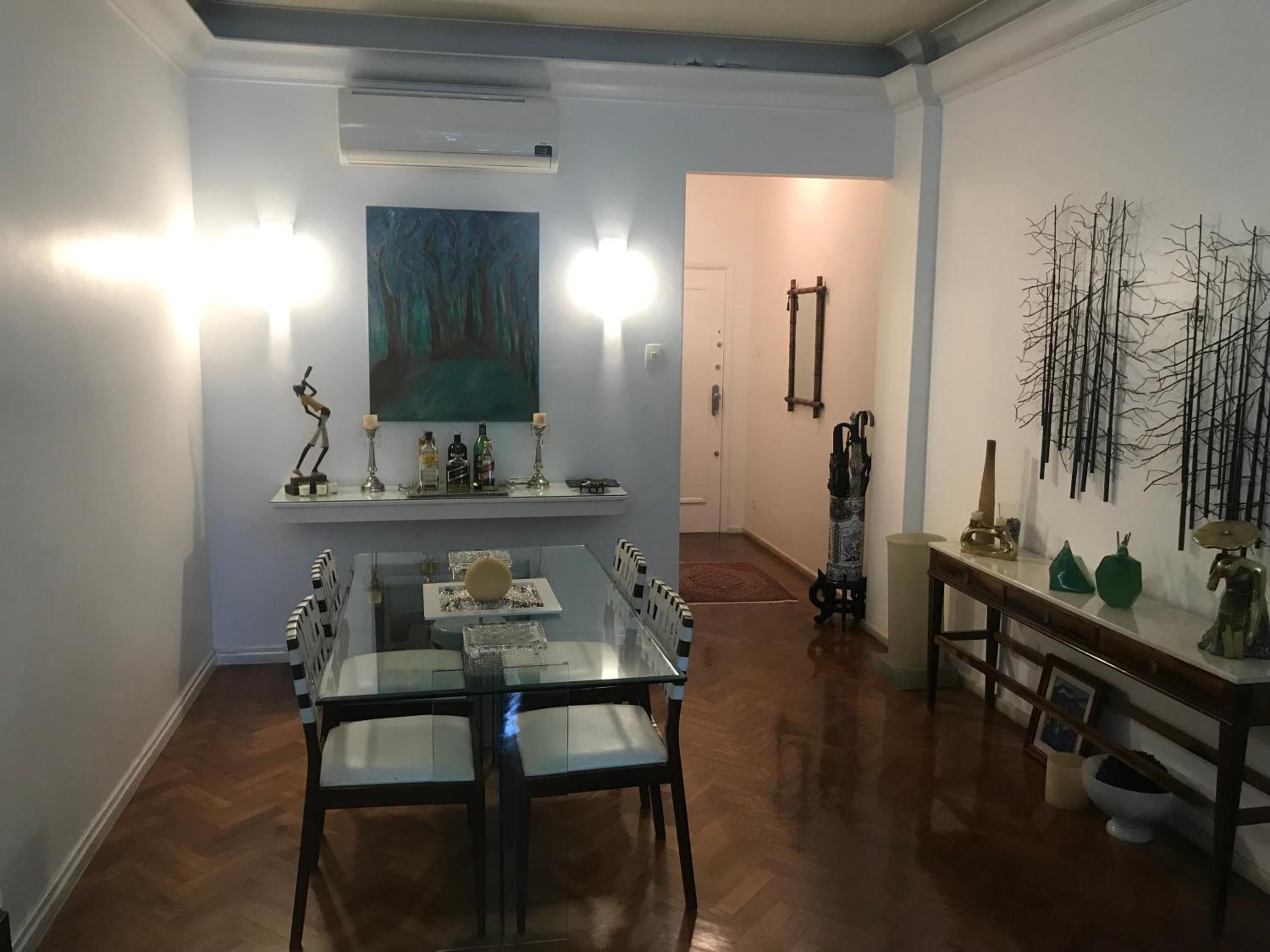 Apartment - Photo 2