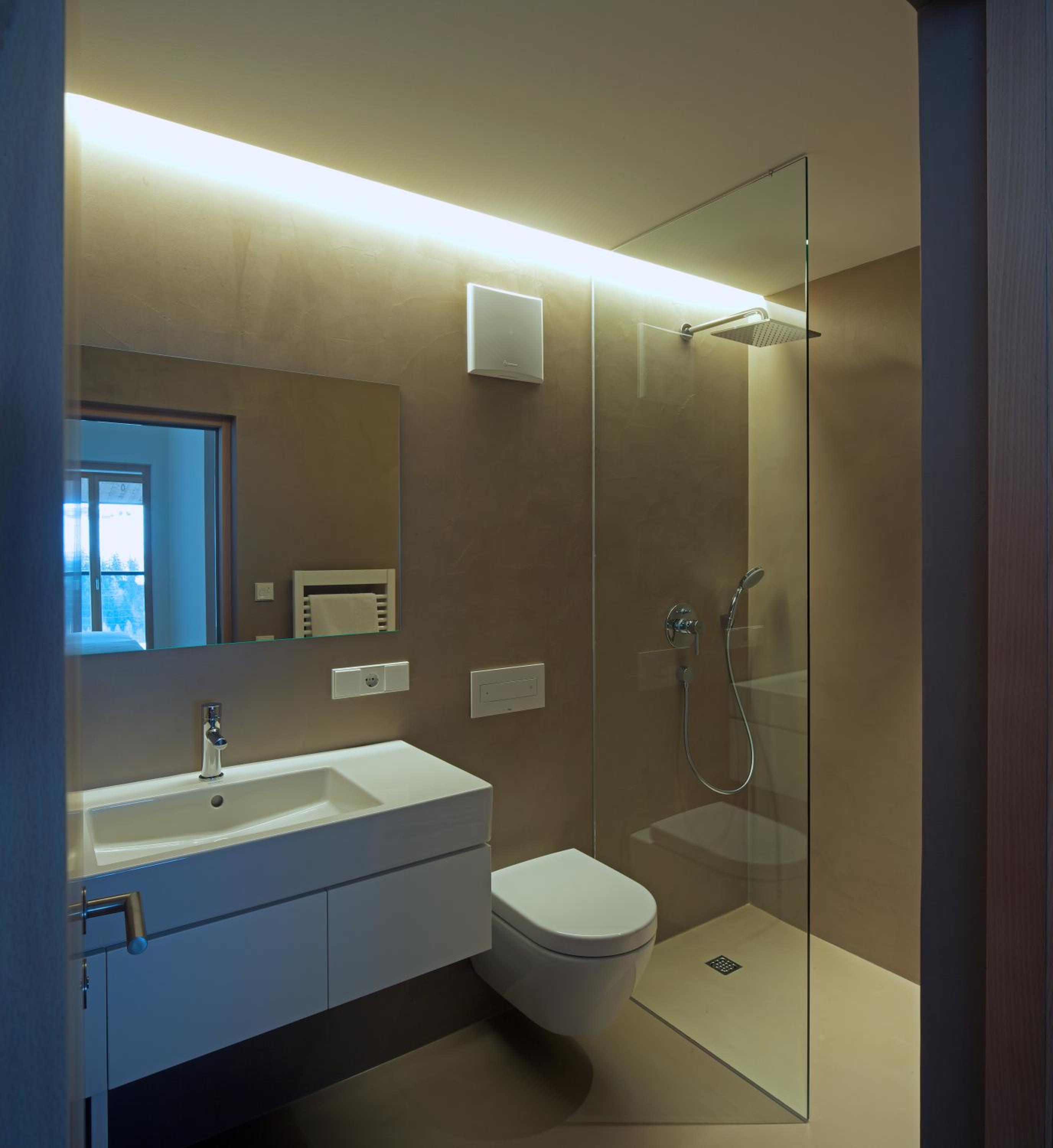 Two-Bedroom Apartment (4 Adults) photo 3