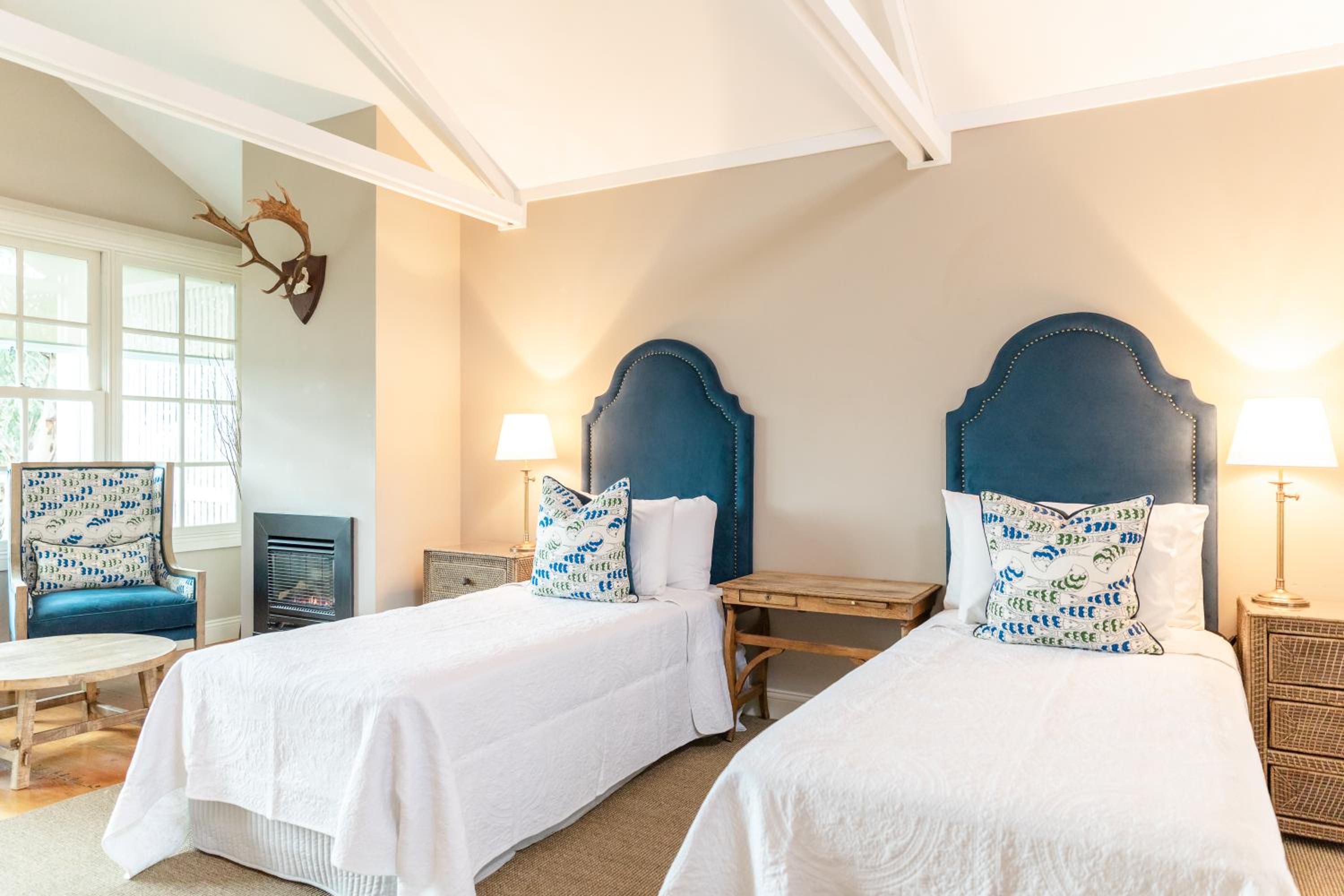 King Room with Balcony photo 2