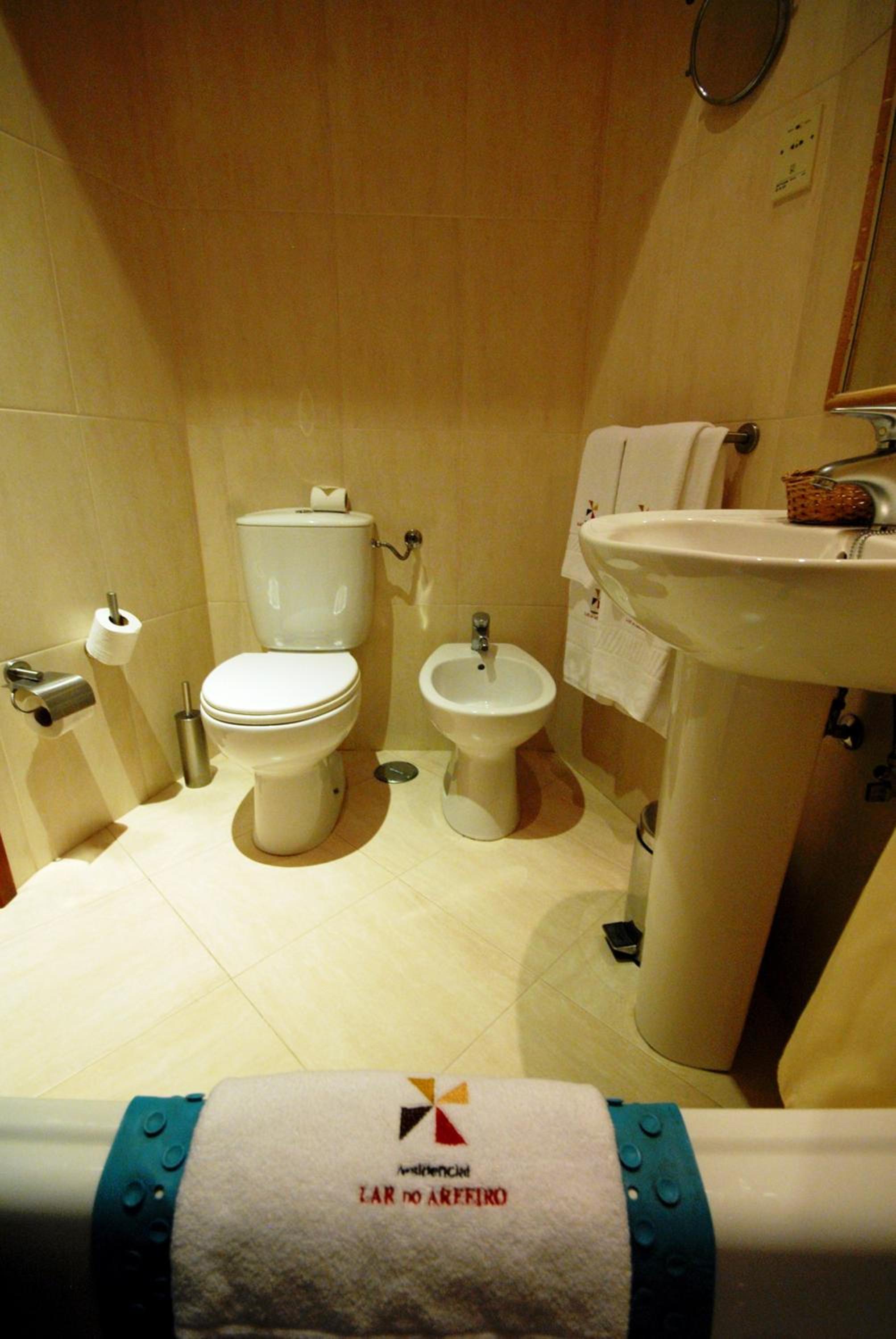 Double or Twin Room - Photo 3