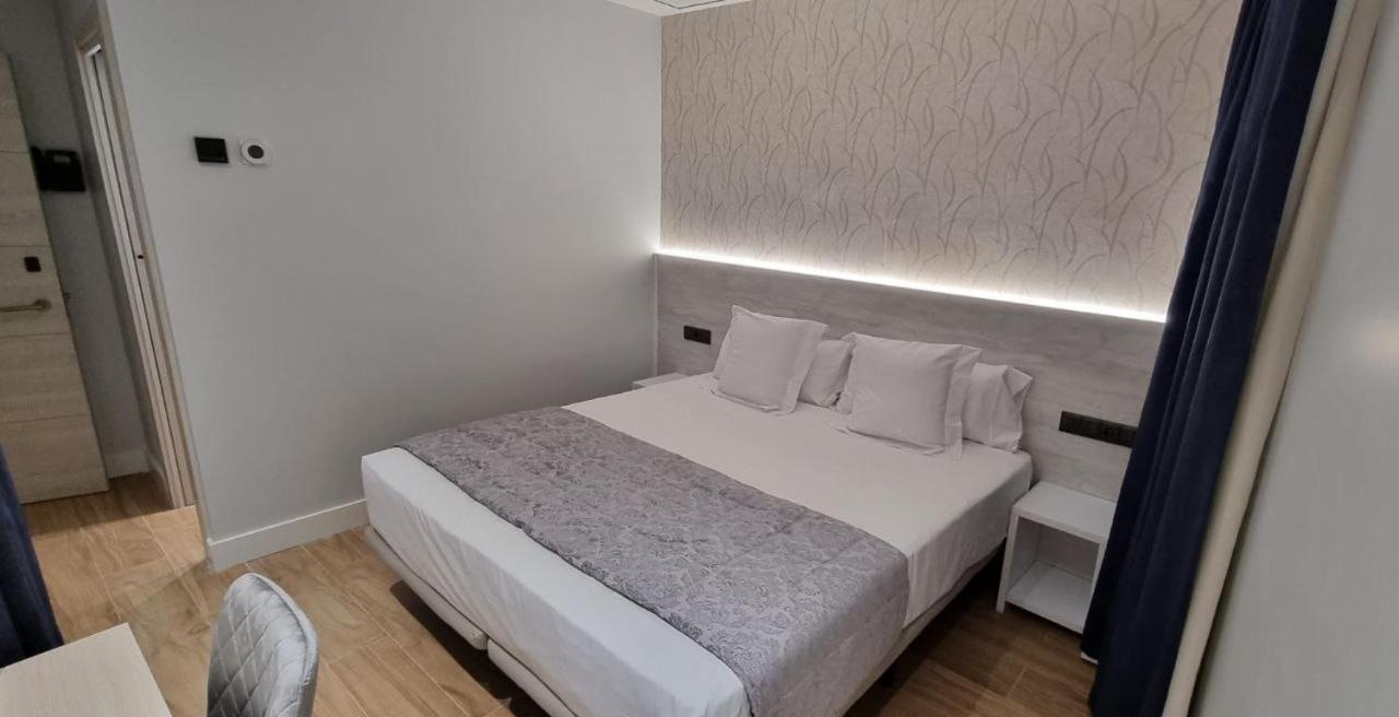 Standard Double Room photo 2