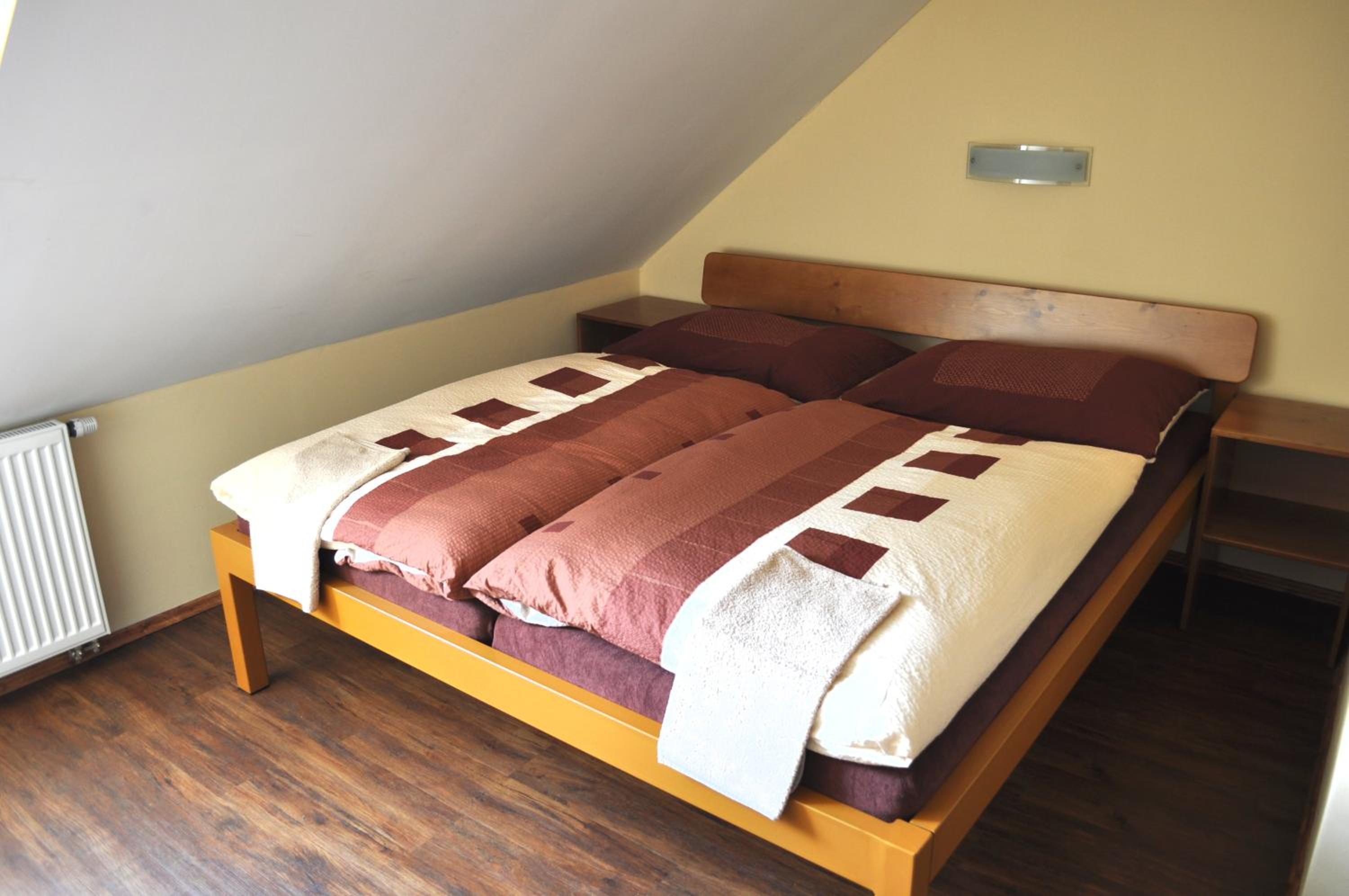 Double Room - Photo 11
