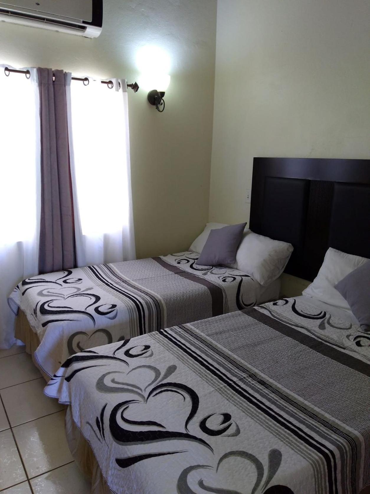 Classic Twin Room with Balcony