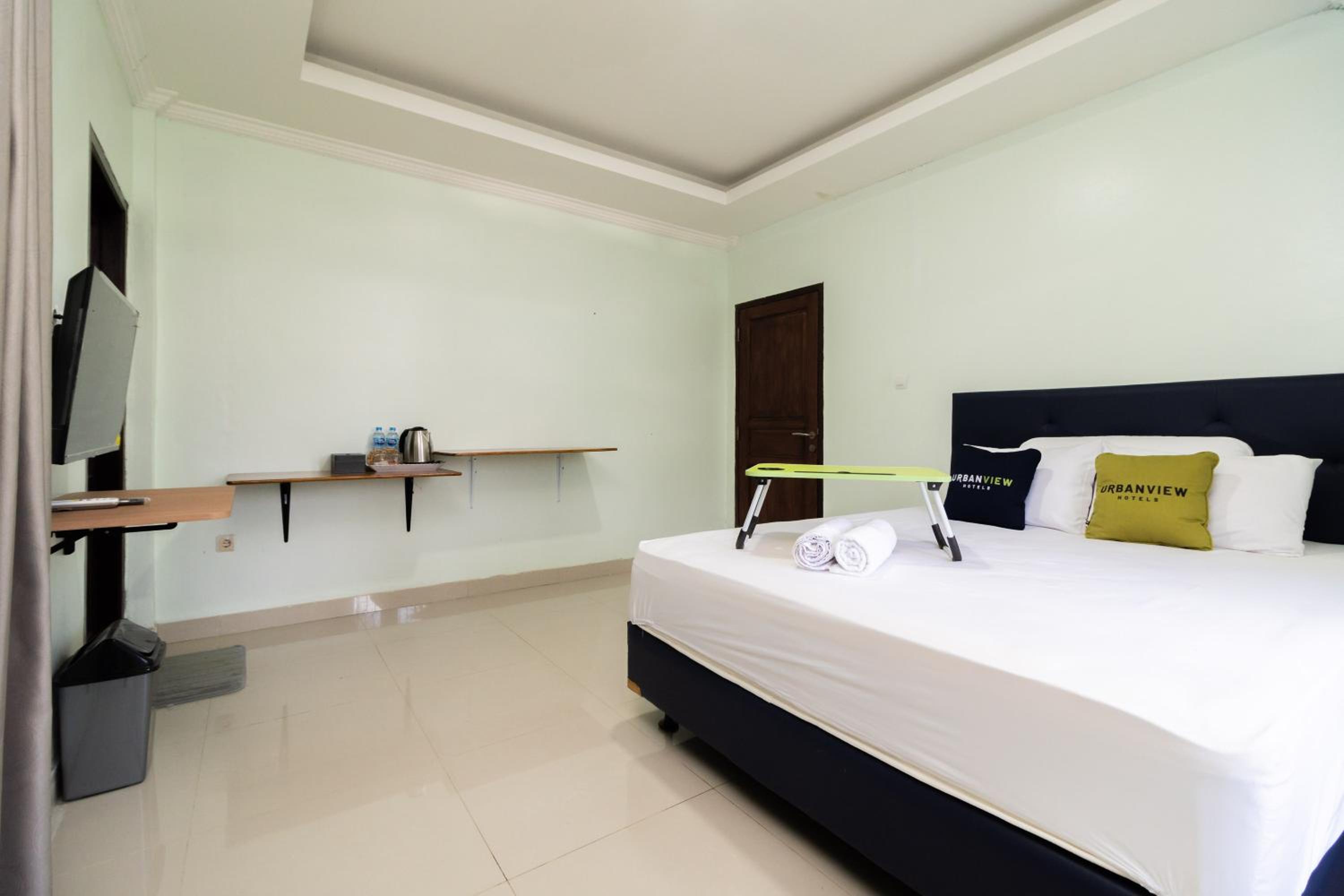Deluxe Room - Photo 1