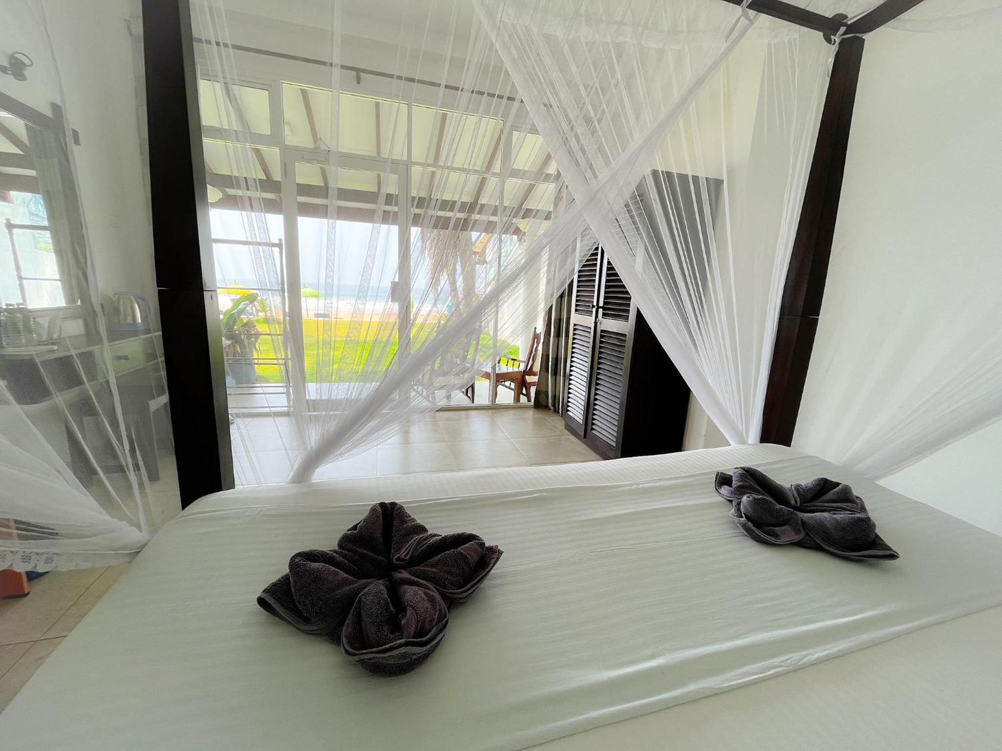 Double Room with Sea View photo 2