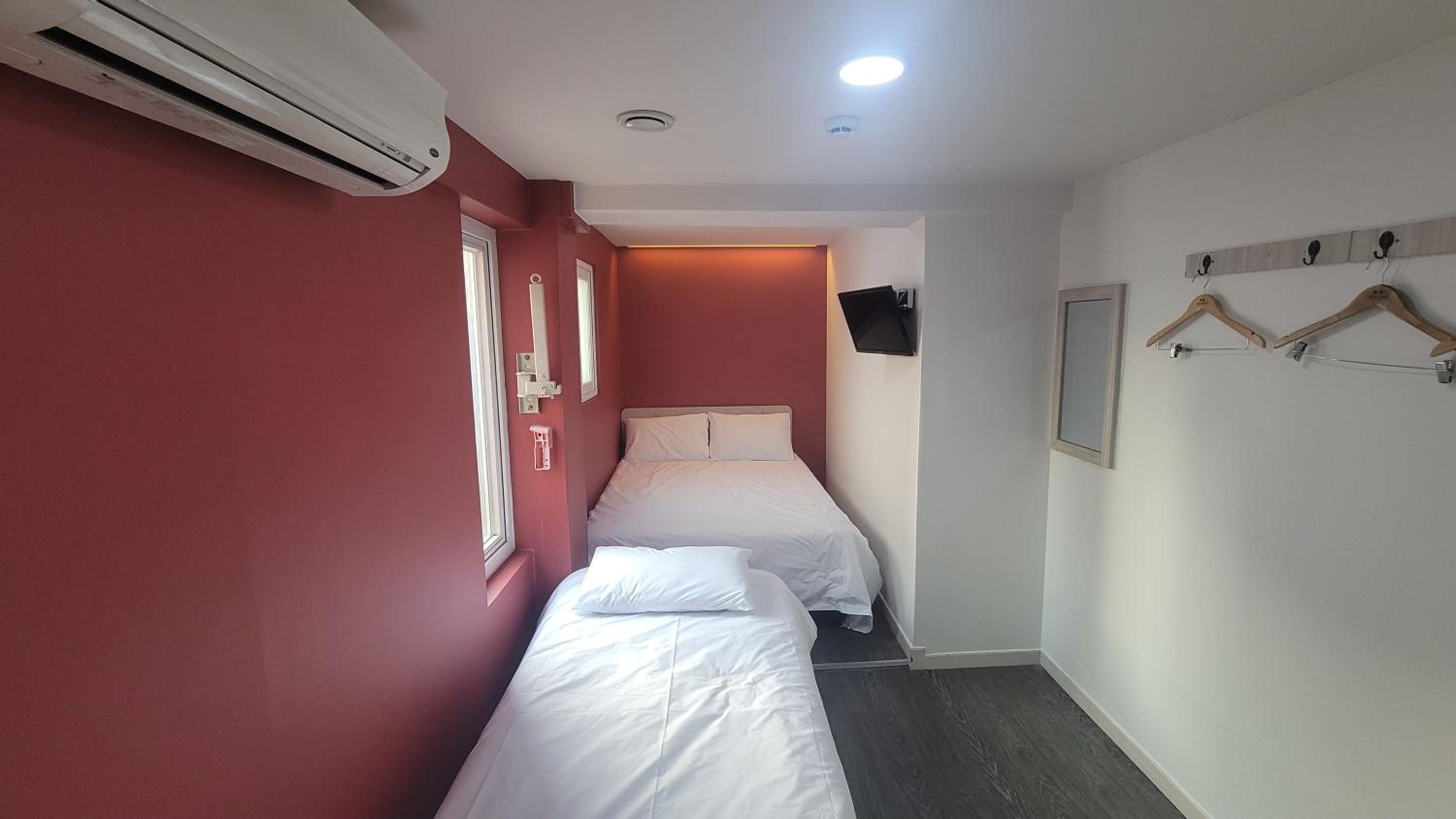 Budget Triple Room - Photo 2