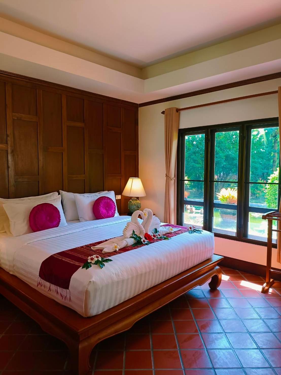 Villa with Garden View photo 3