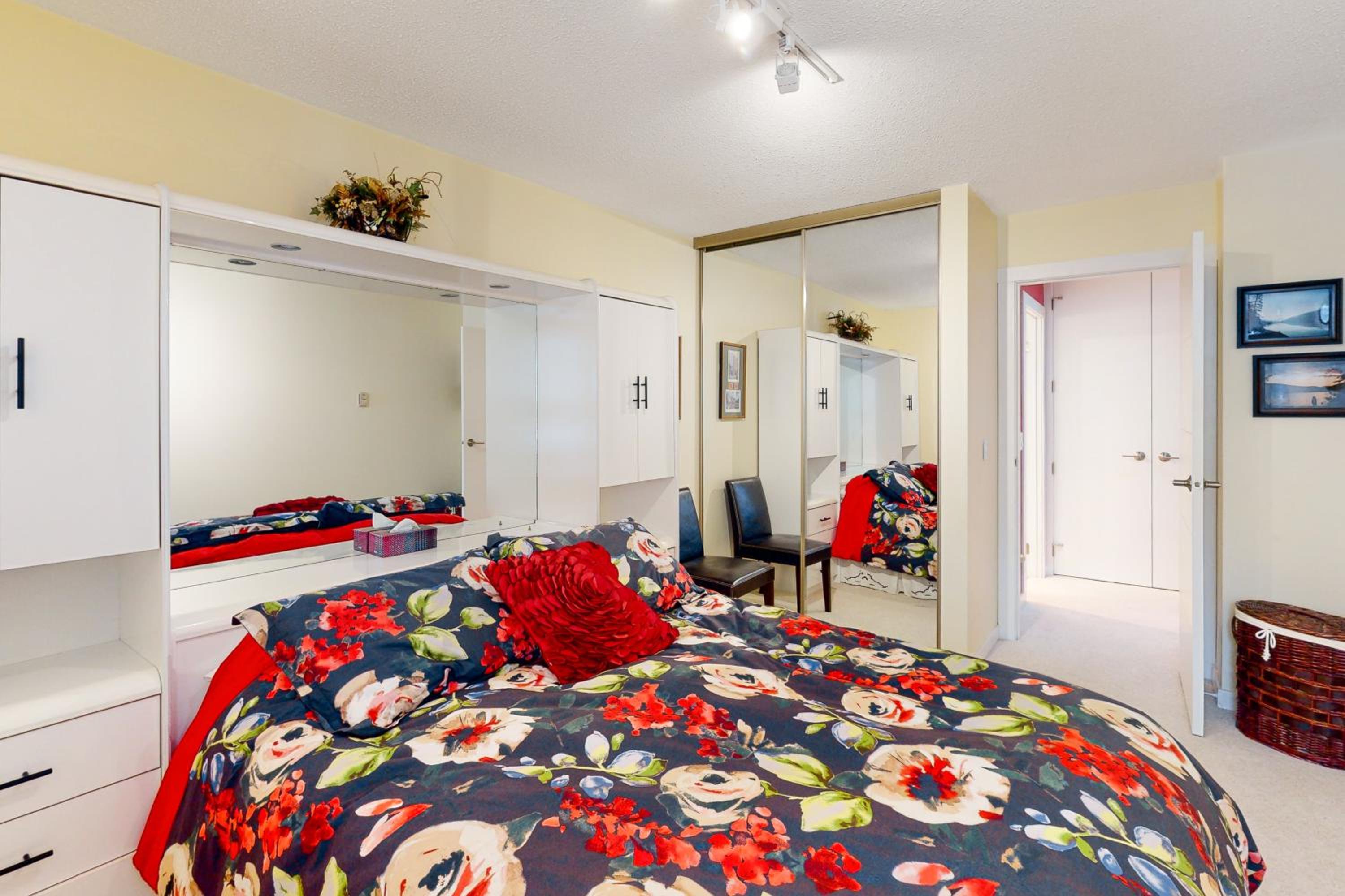 One Bedroom Apartment photo 2