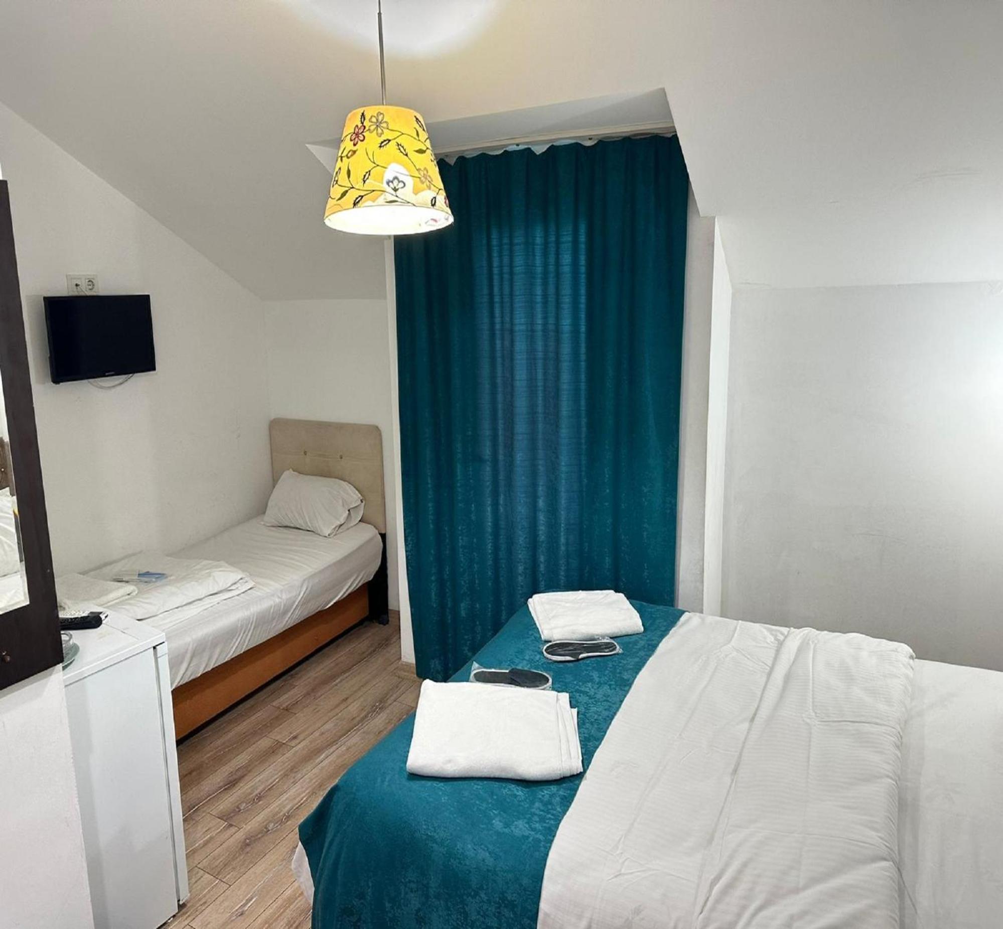 Standard Triple Room photo 2