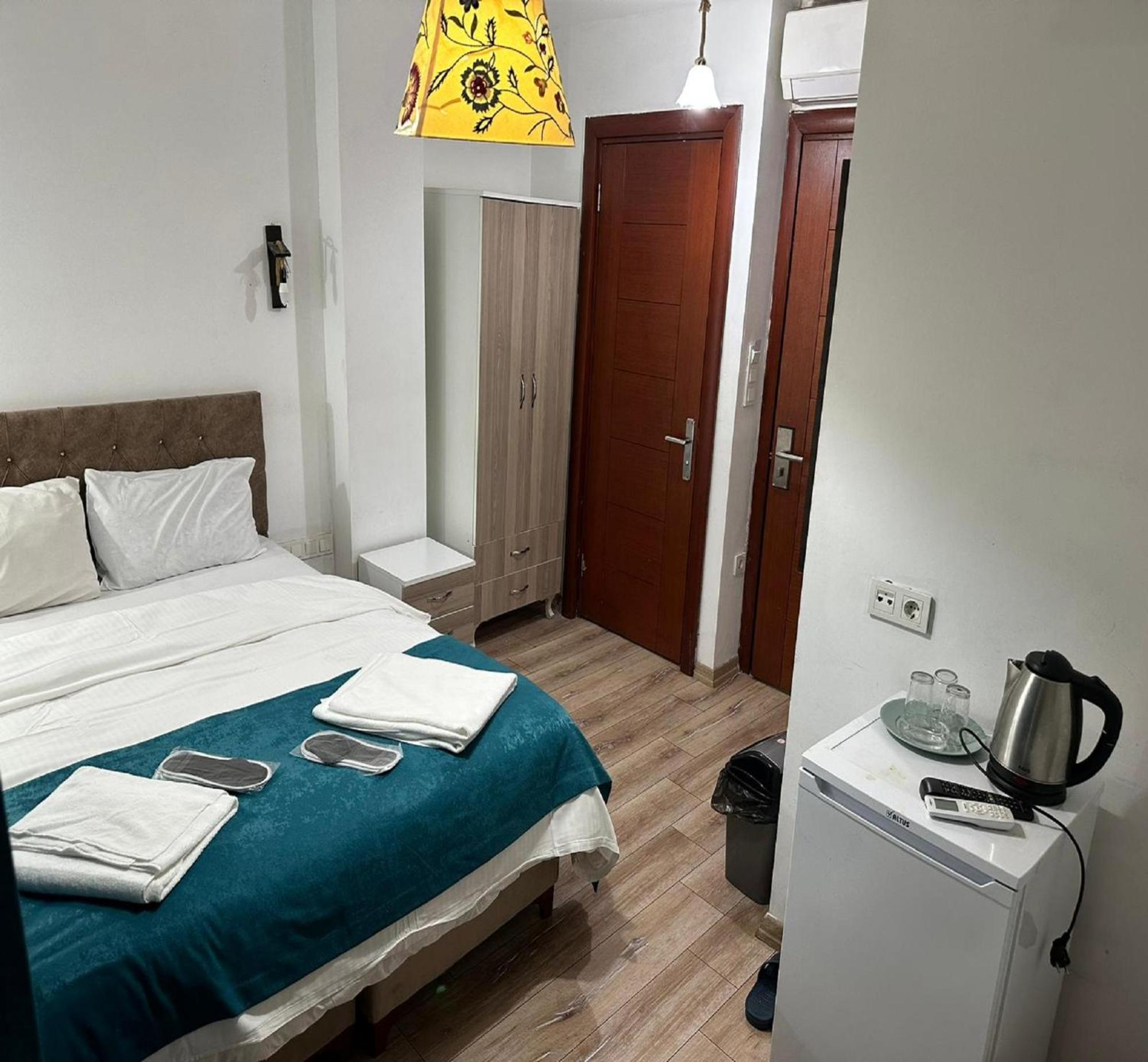Standard Double Room photo 3