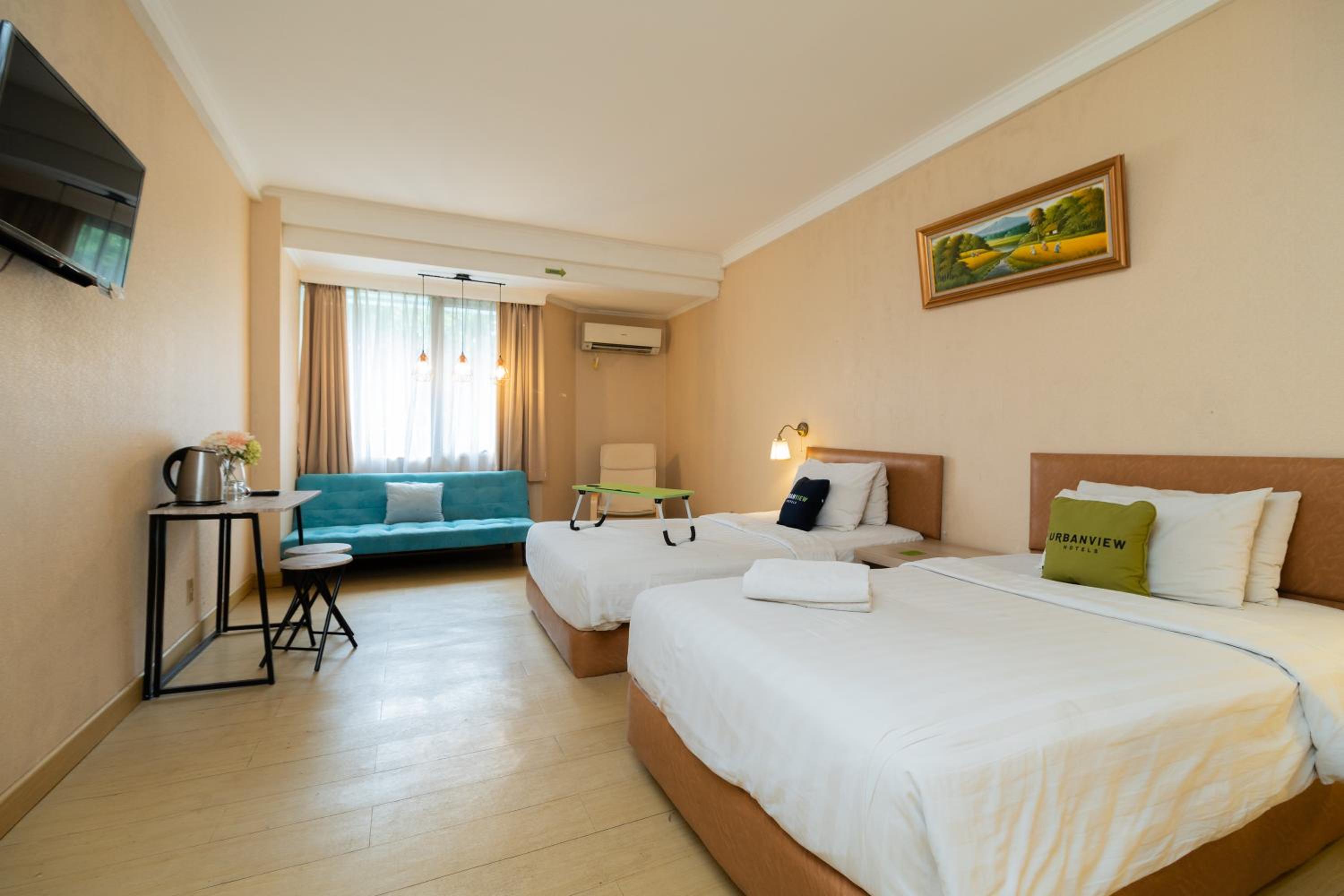 Deluxe Twin Room - Photo 1