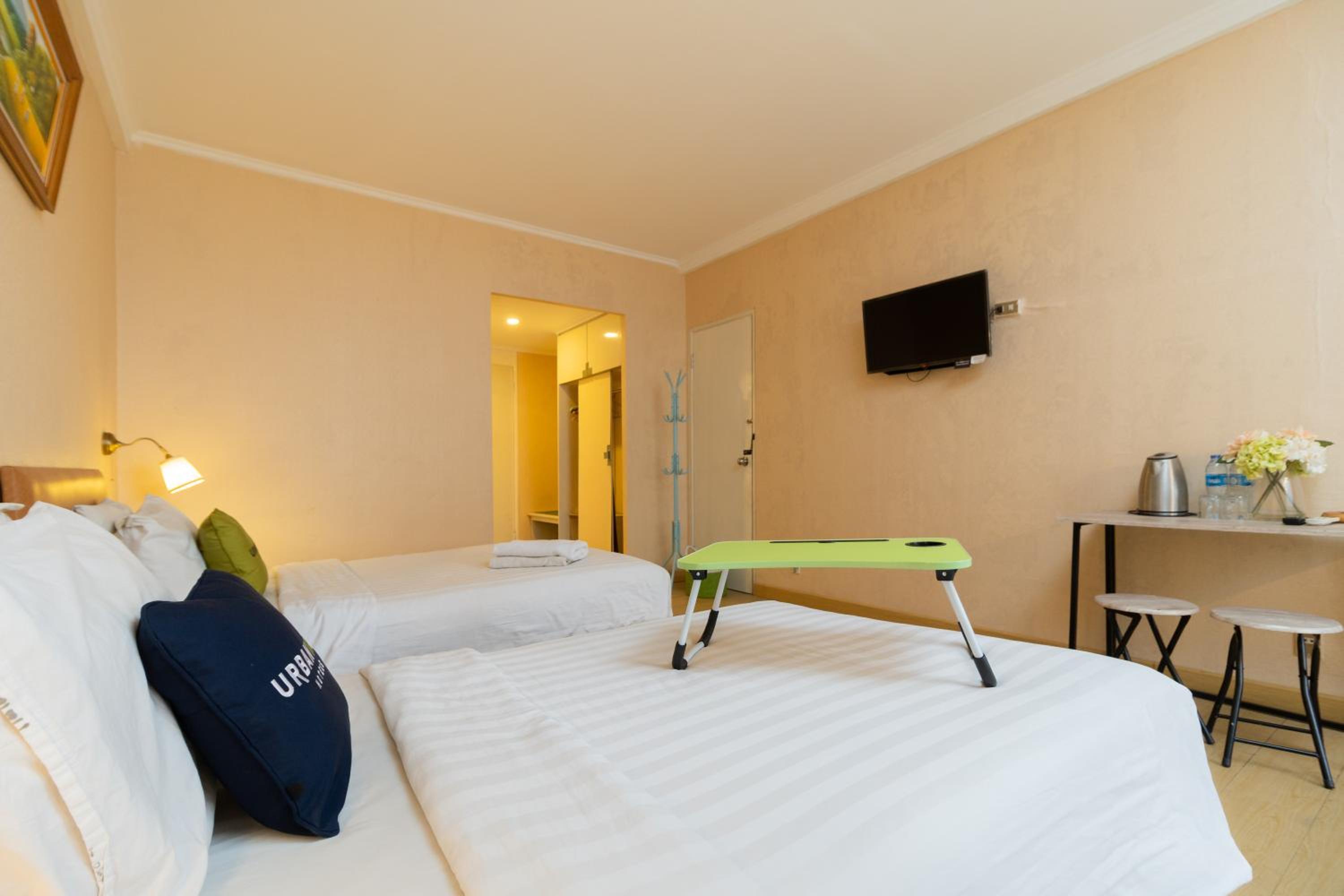 Deluxe Twin Room - Photo 4