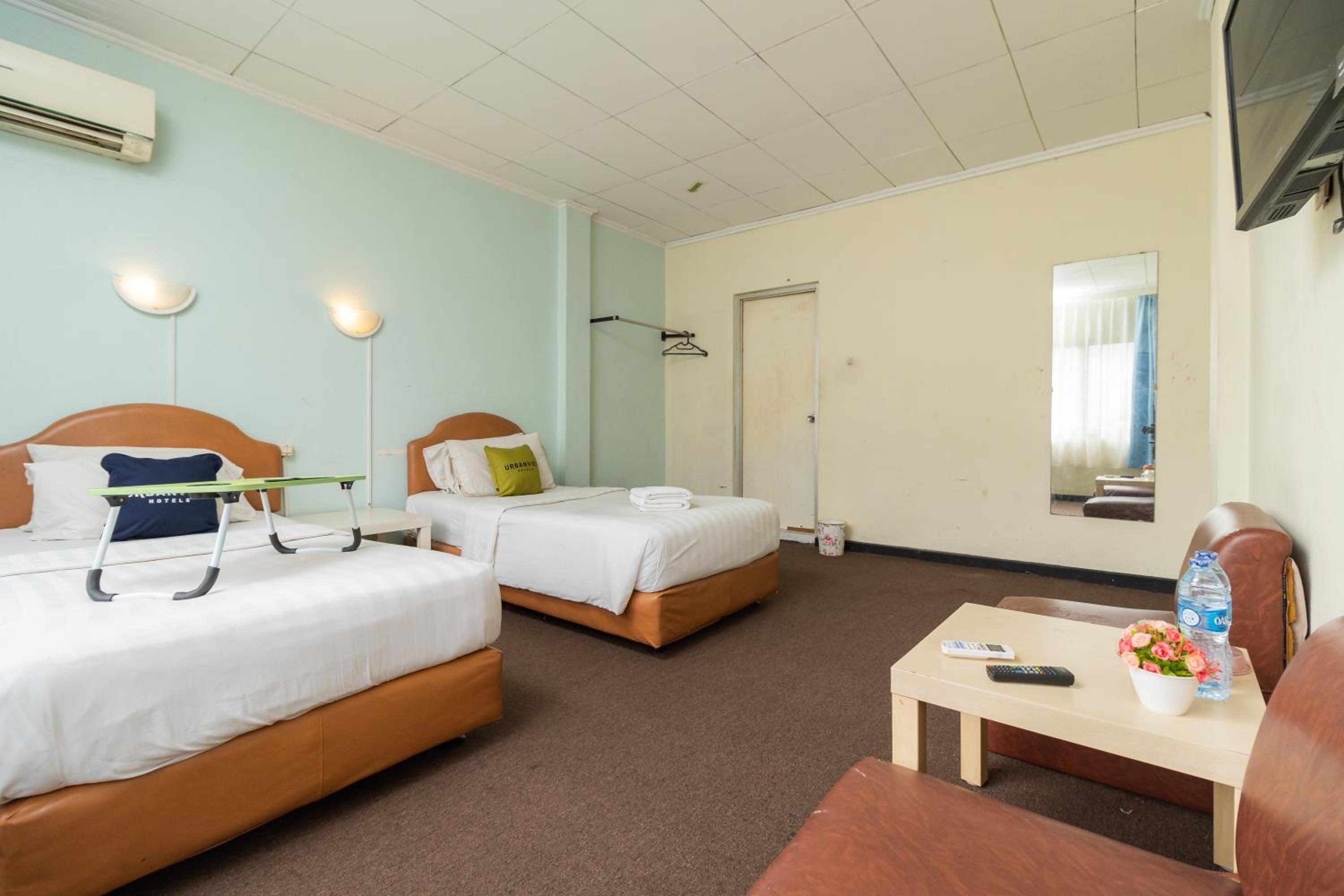 Twin Room - Photo 5