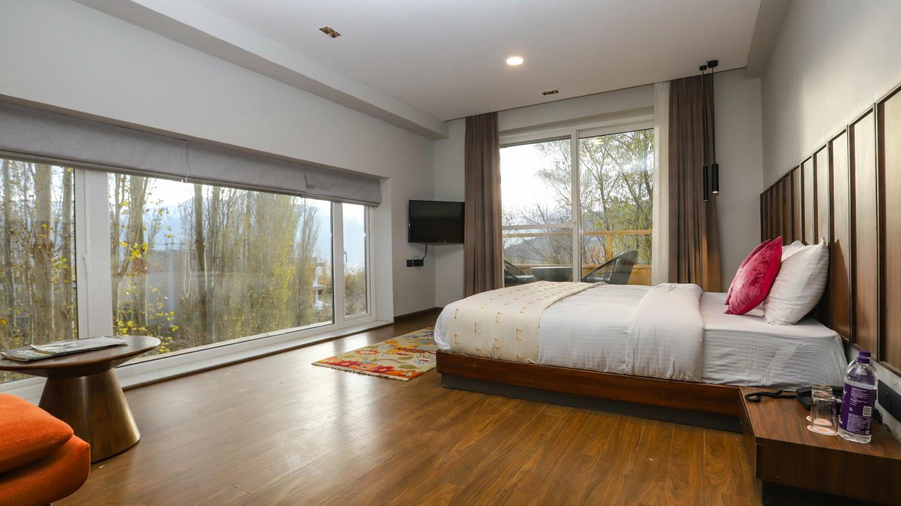 King Room with Mountain View - Photo 1