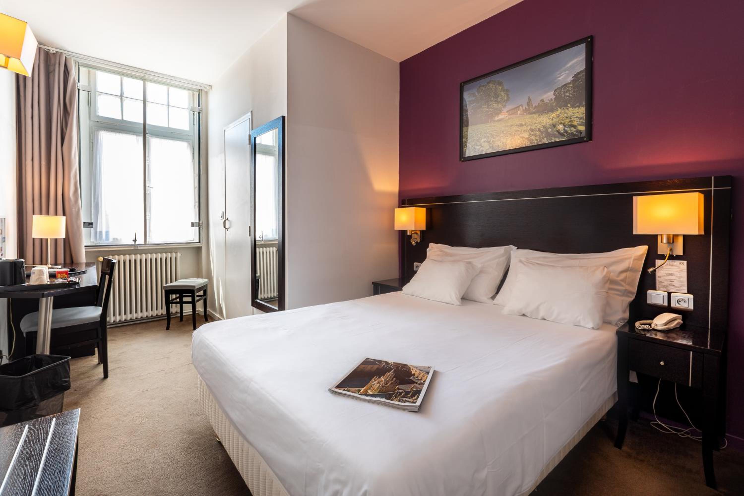 Classic Double Room - Photo 13