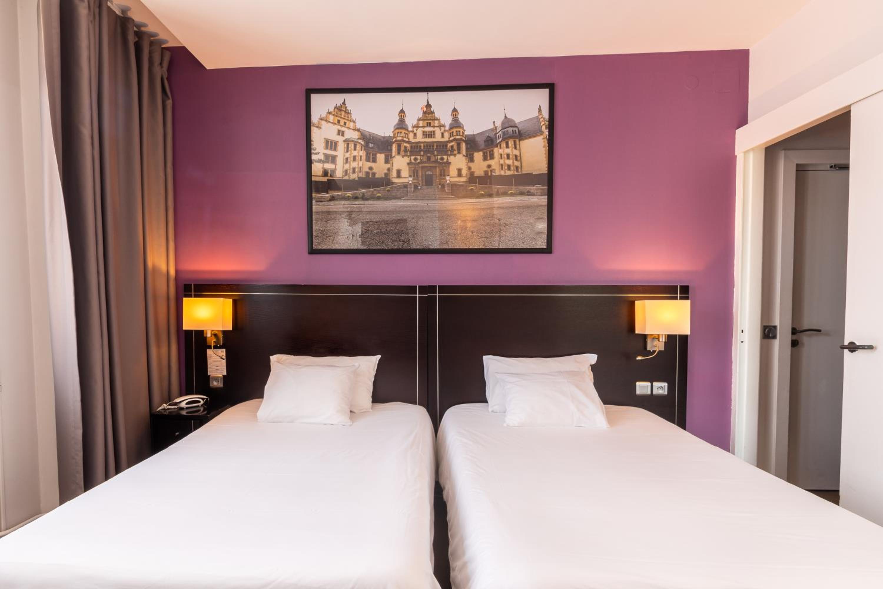 Comfort Twin Room - Photo 12