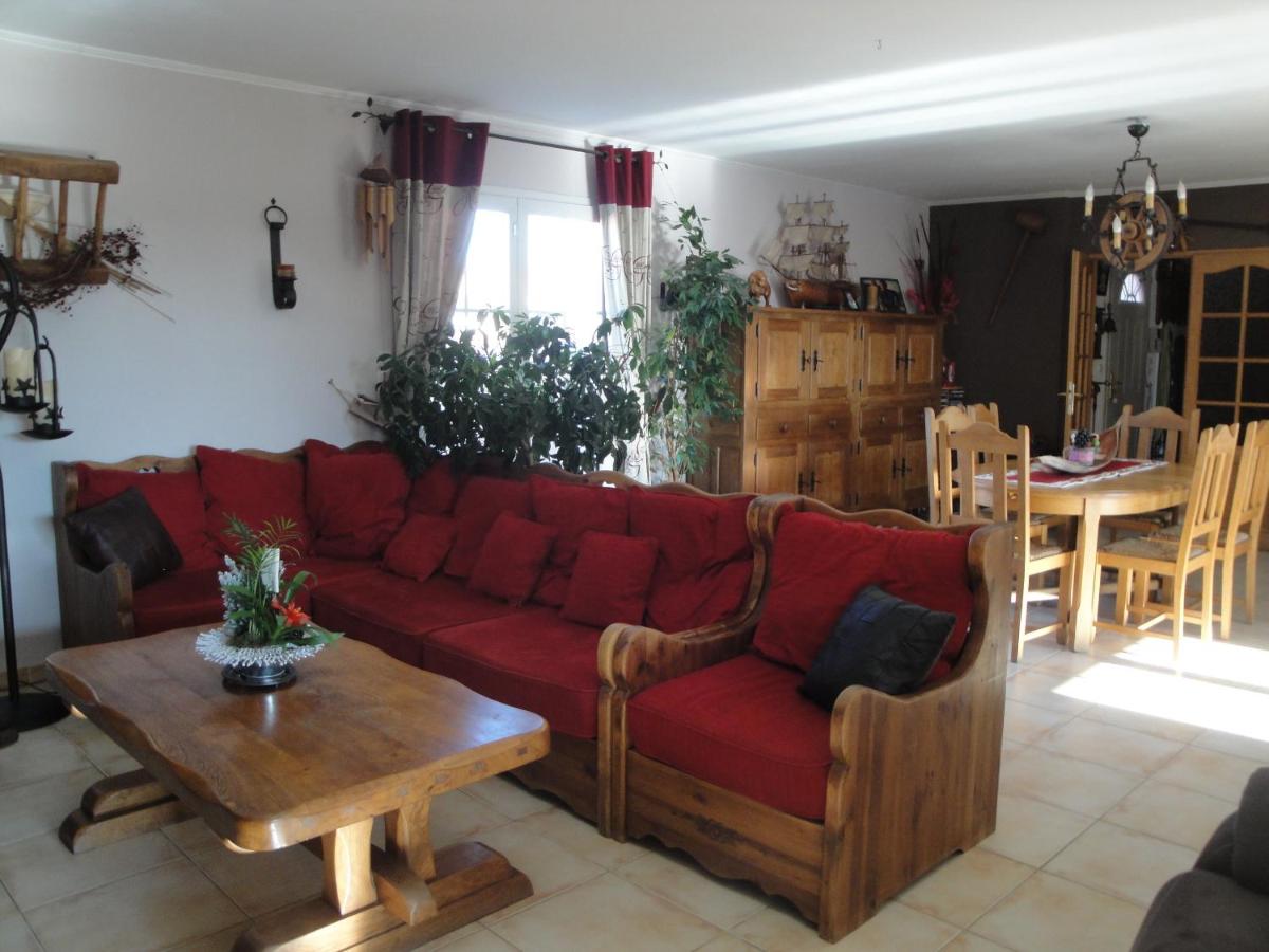 Four-Bedroom House photo 1