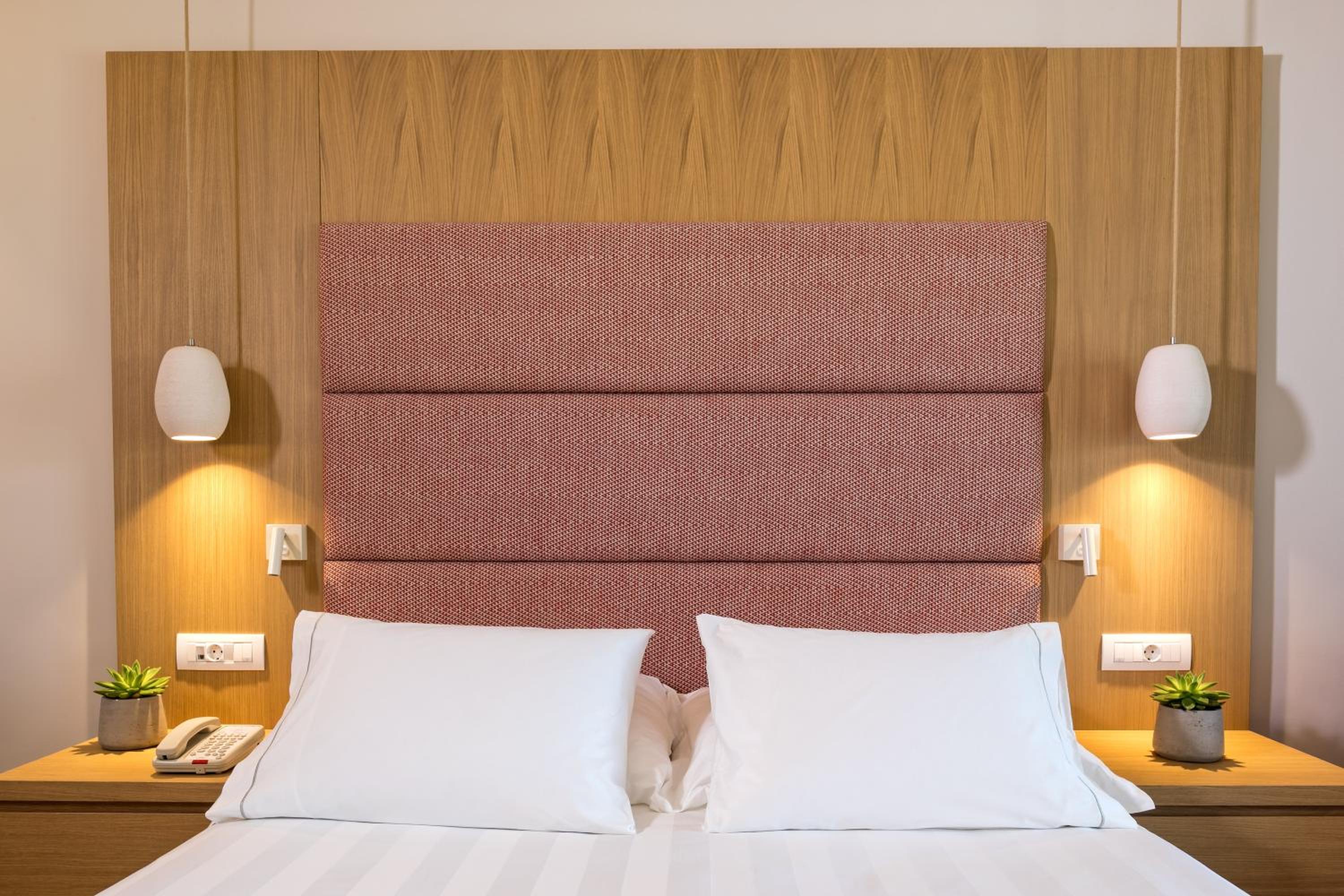 Side Sea View Triple Room
