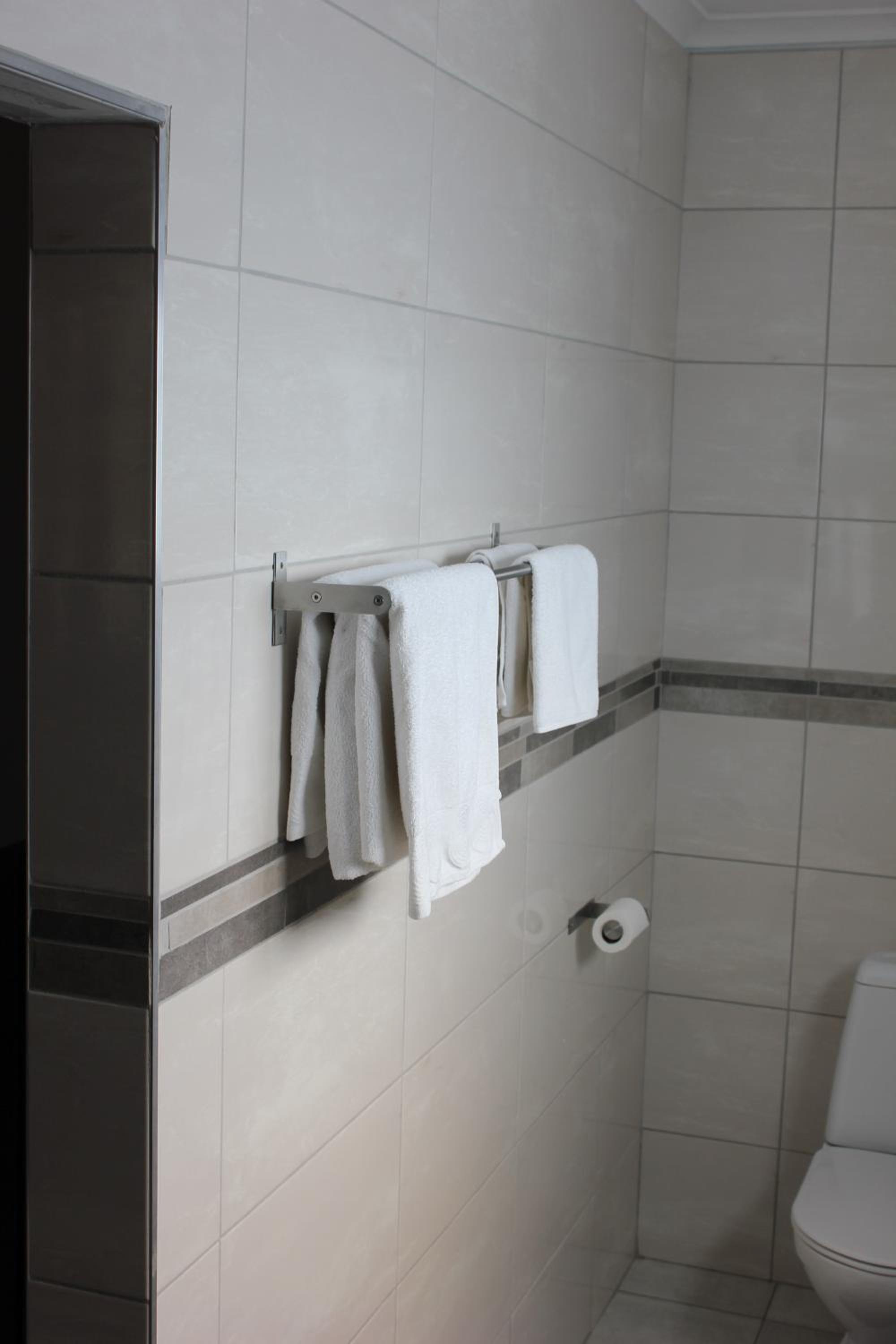 Double Room with Private Bathroom photo 3
