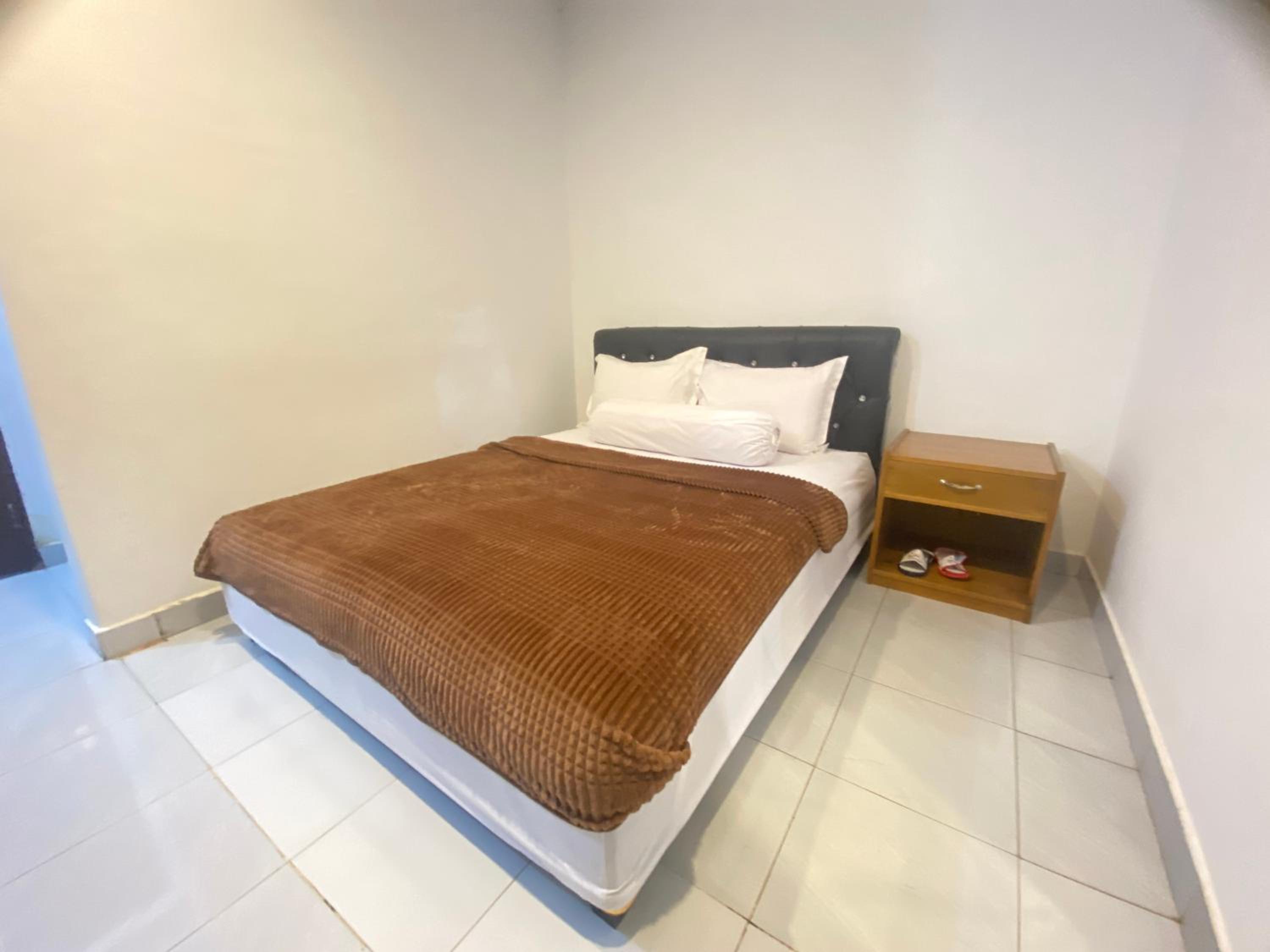 Economy Double Room photo 1