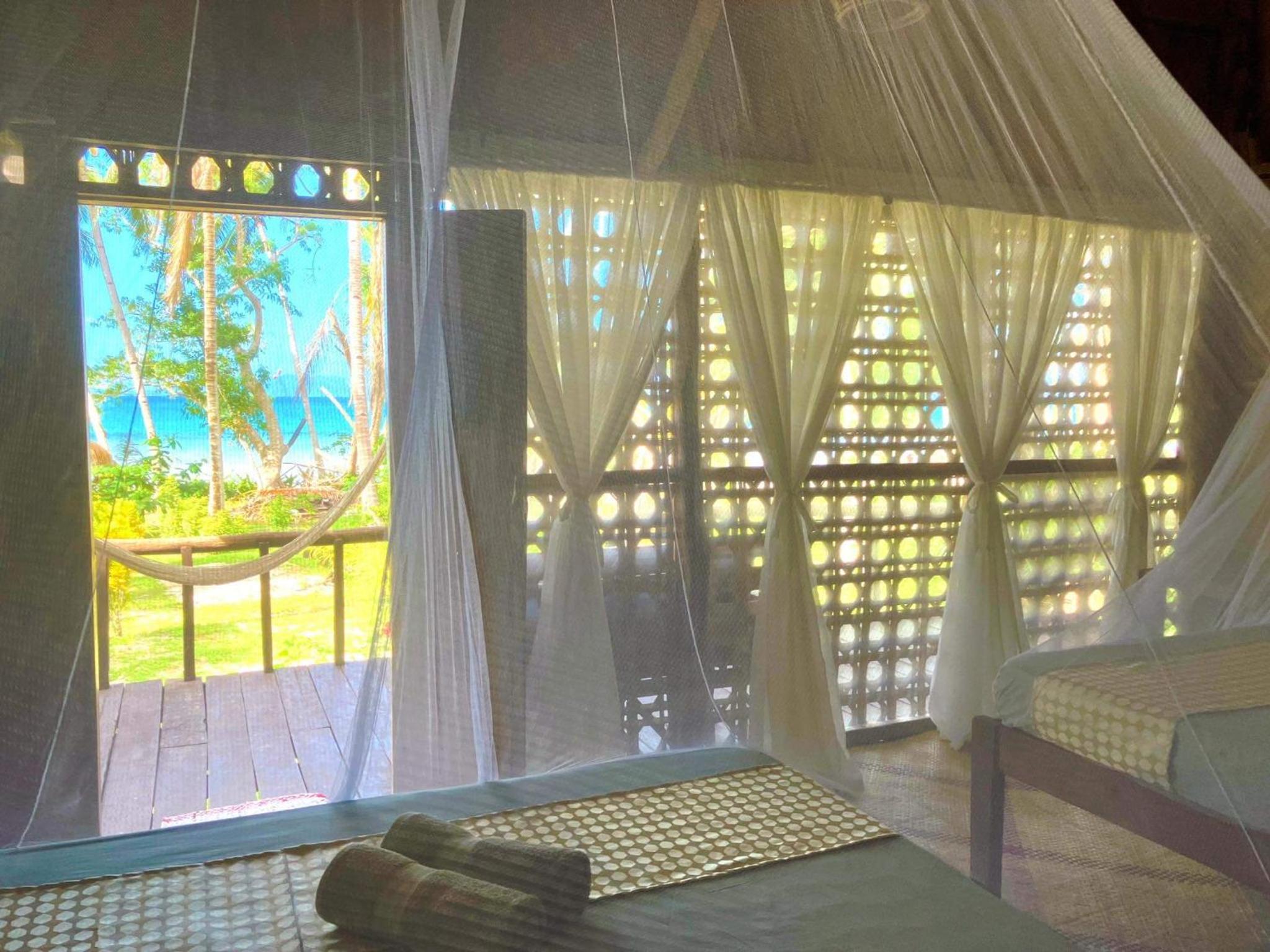 Deluxe Triple Room with Sea View - Photo 3