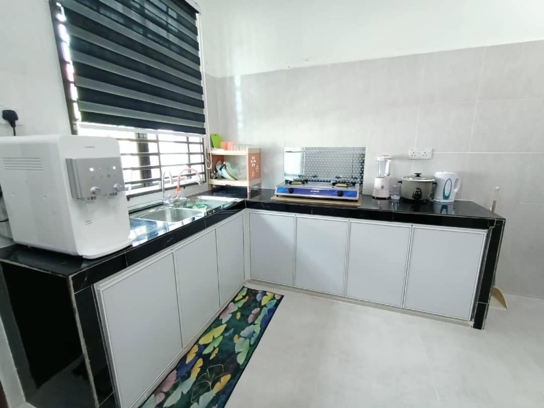 Villa photo 2