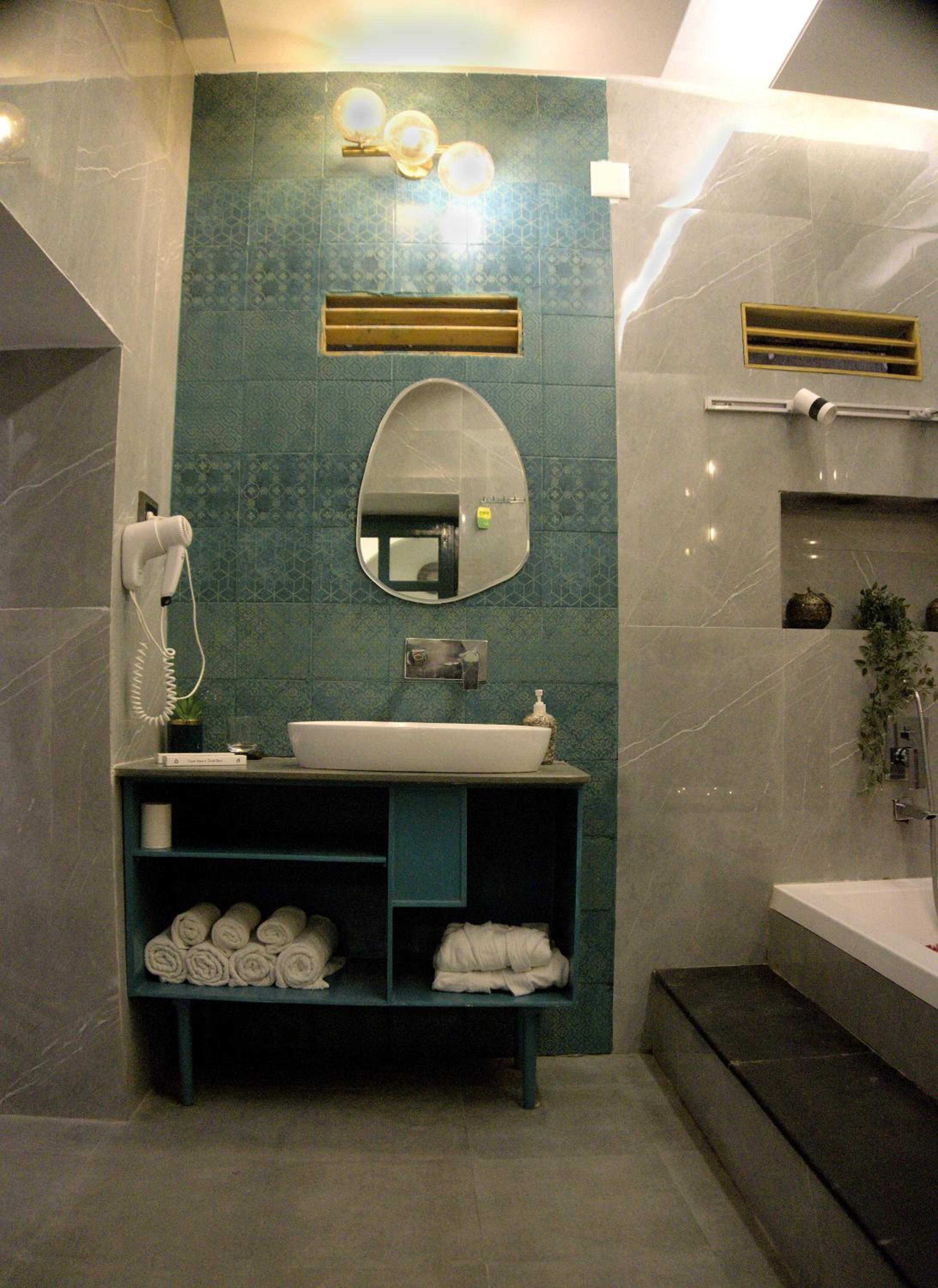 Superior Double Room with AC photo 2