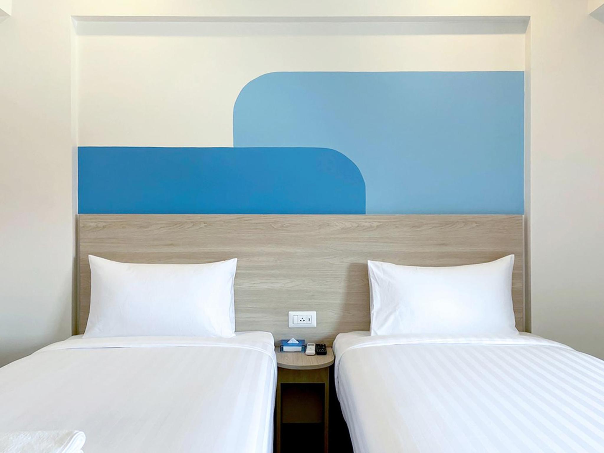 Standard Twin Room photo 1