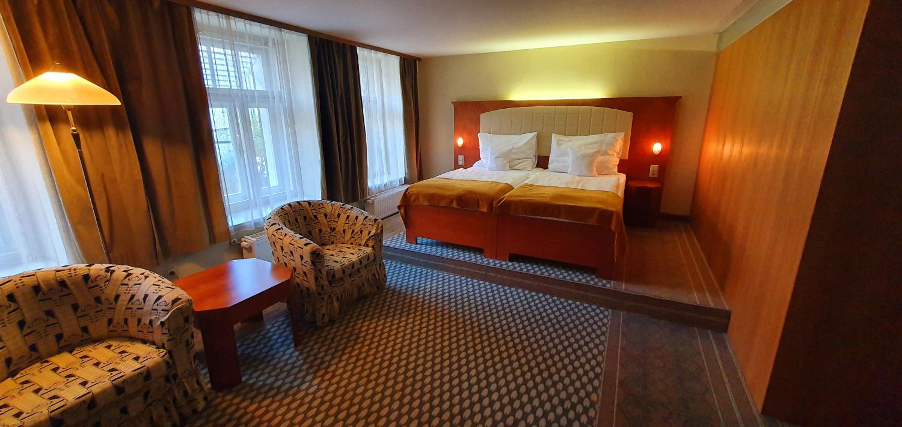 Double or Twin Room - Photo 2
