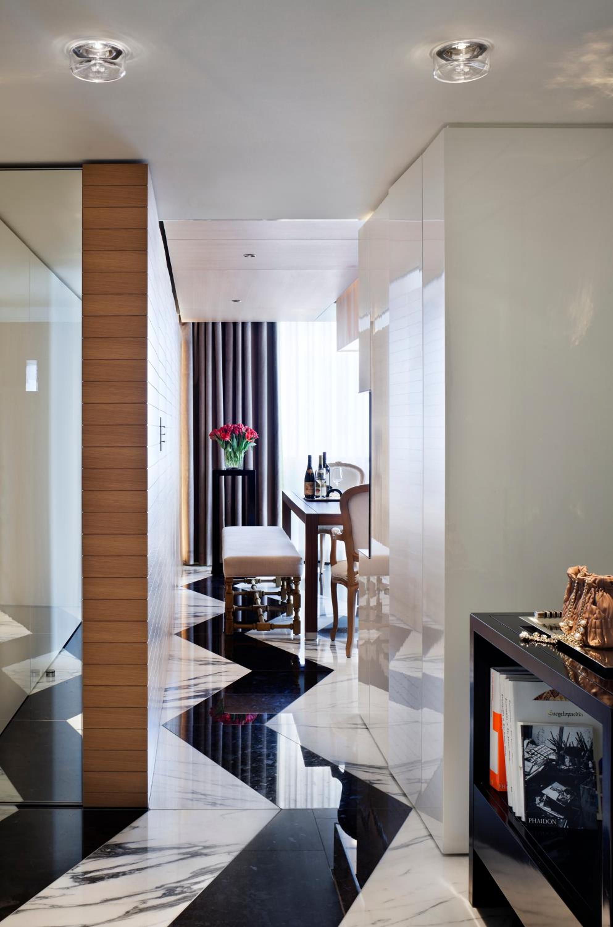 Presidential Suite with Lake View