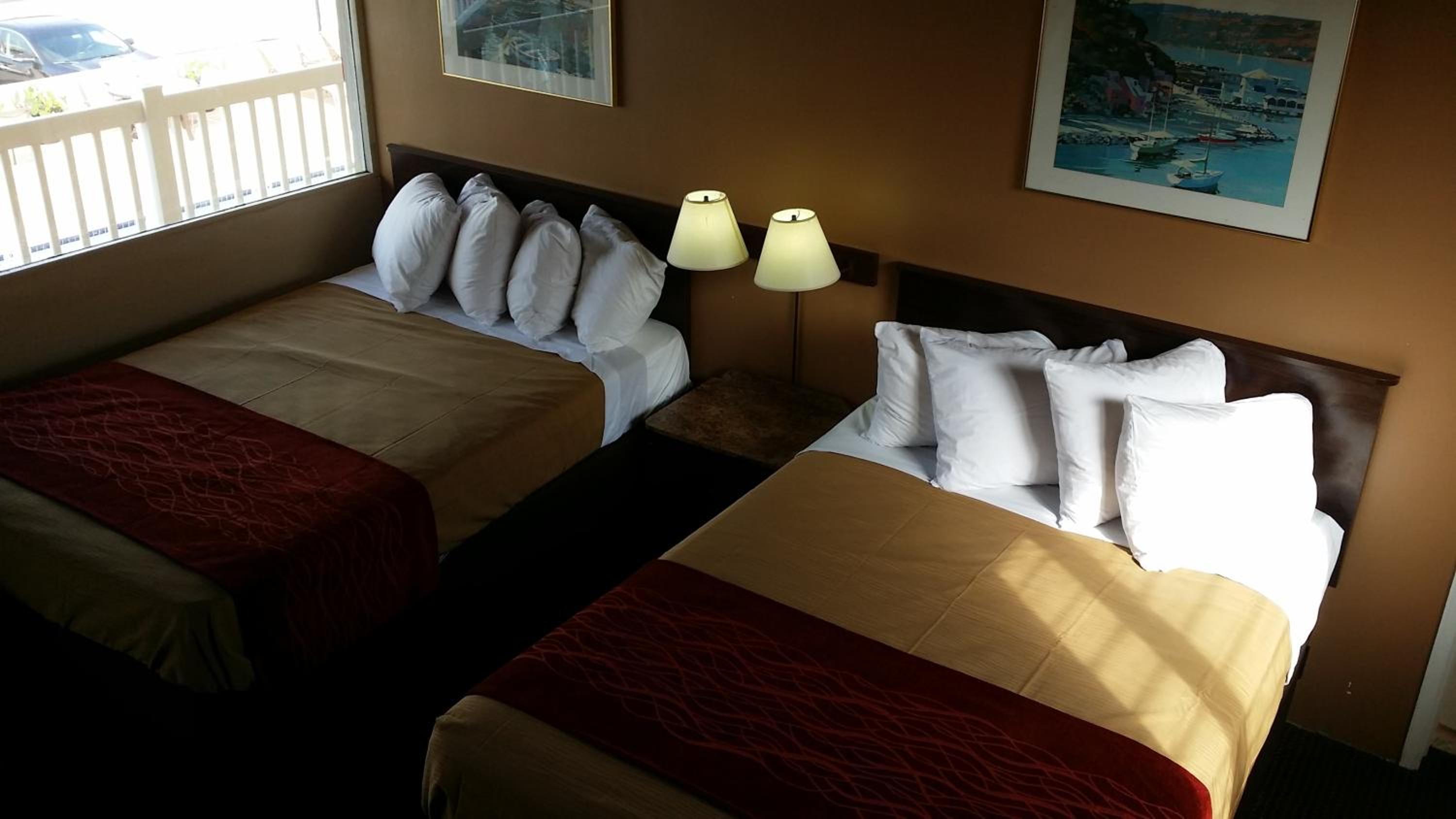 Double Room with Two Double Beds photo 1