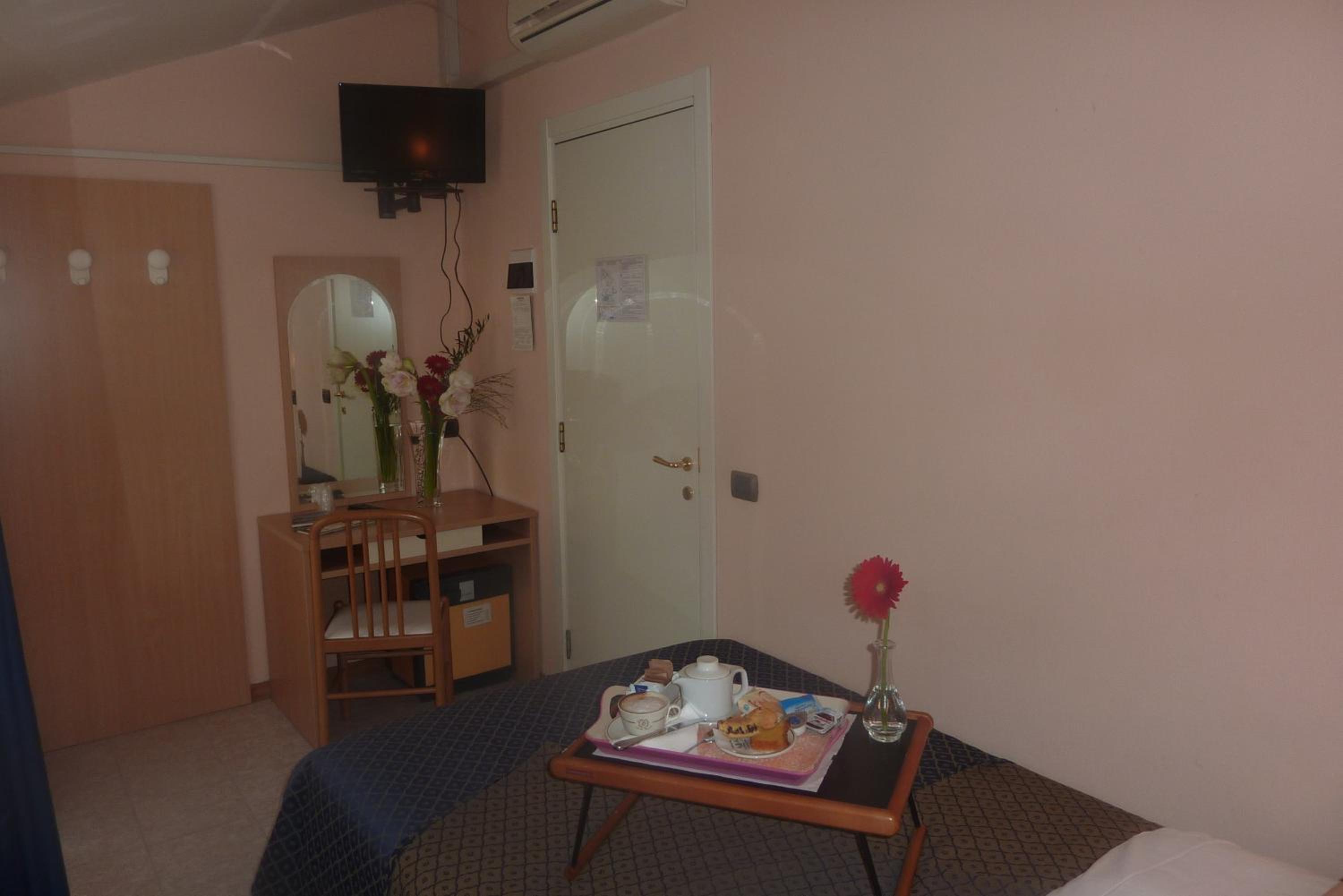 Single Room photo 1