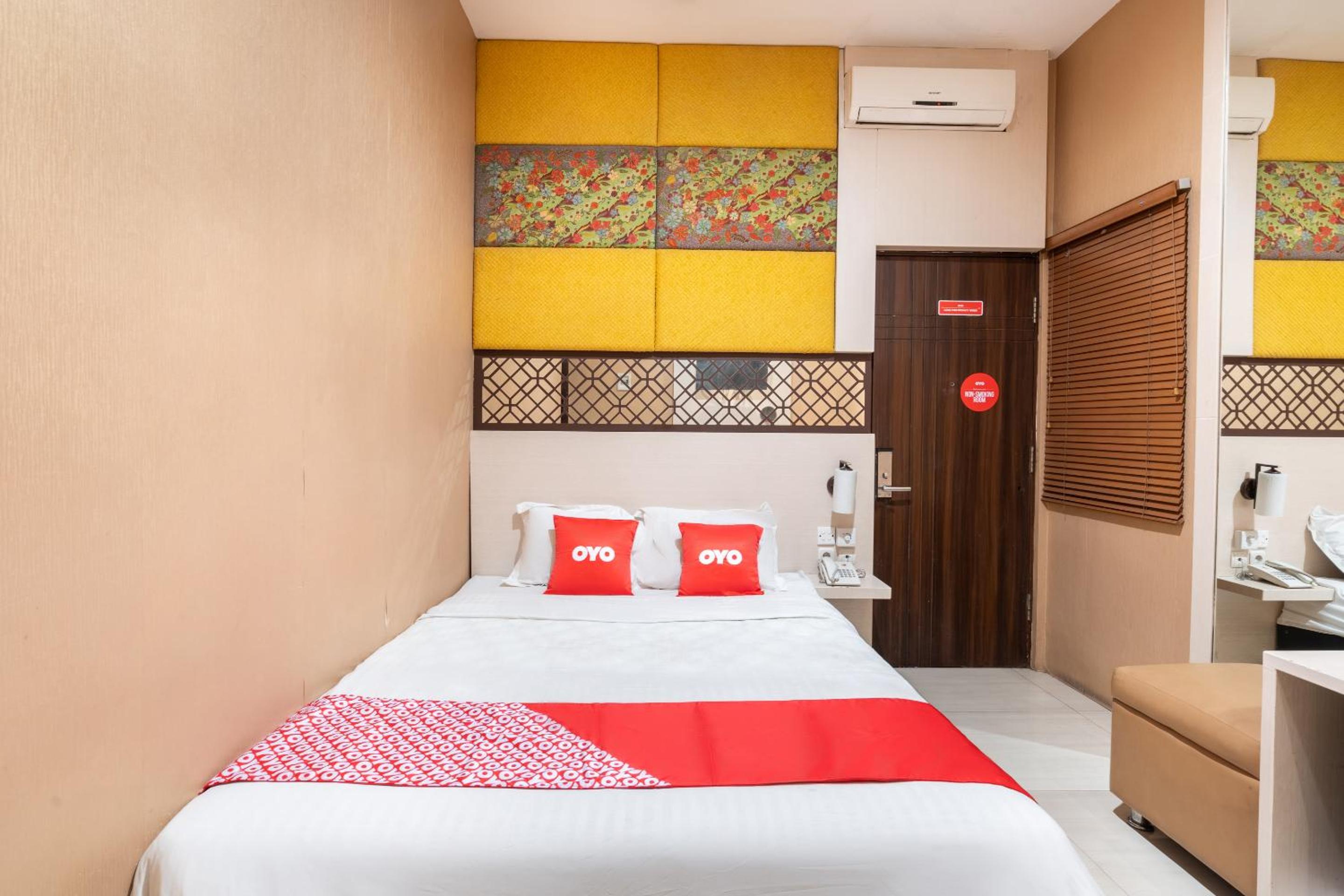 Deluxe Double Room photo 2