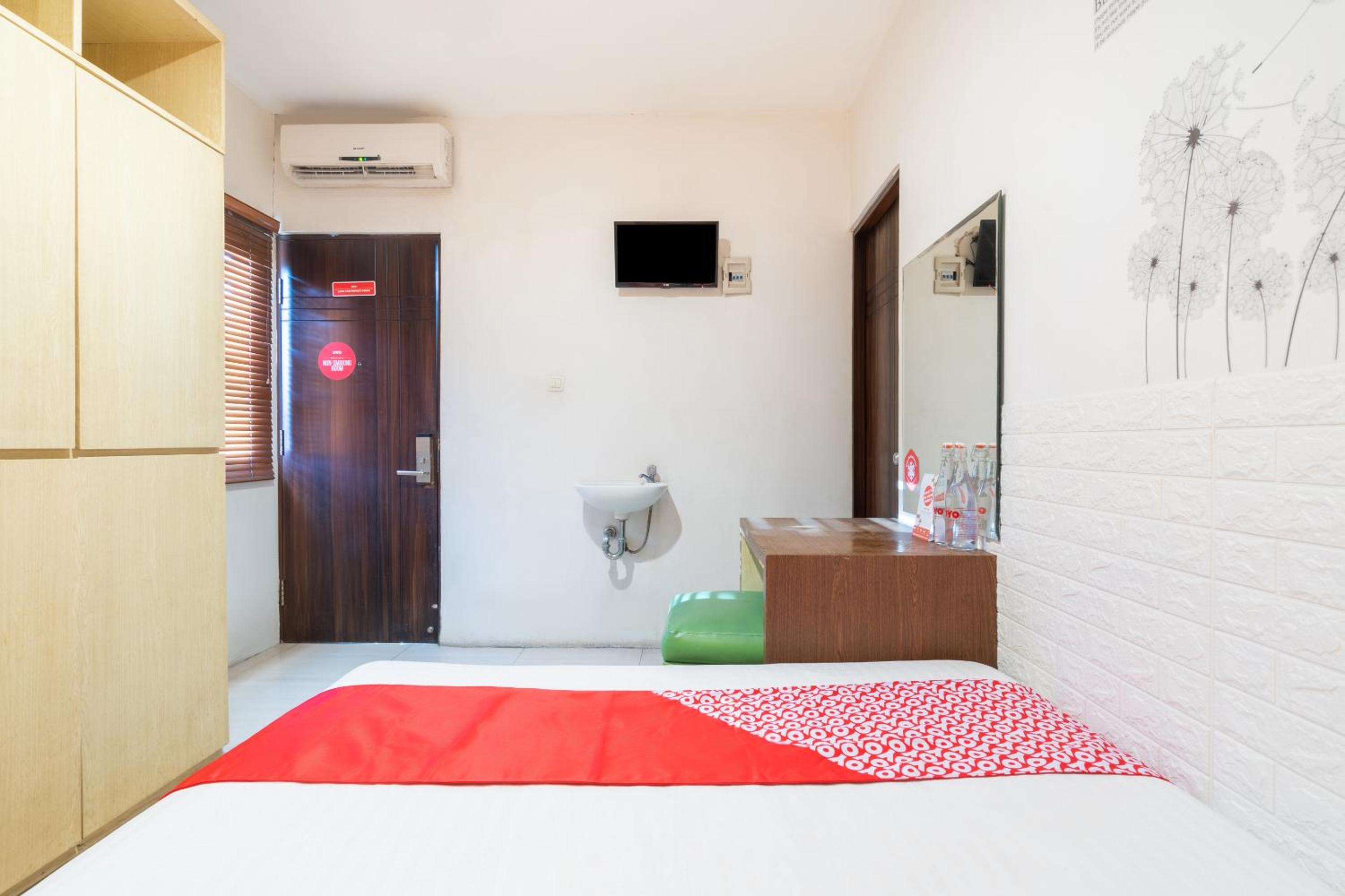 Standard Double Room photo 3