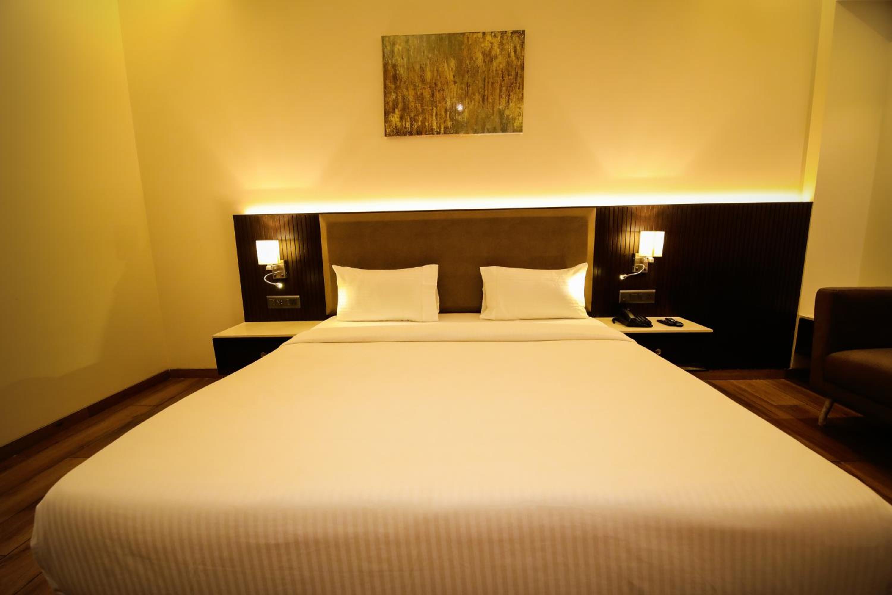 Executive Room - Photo 3