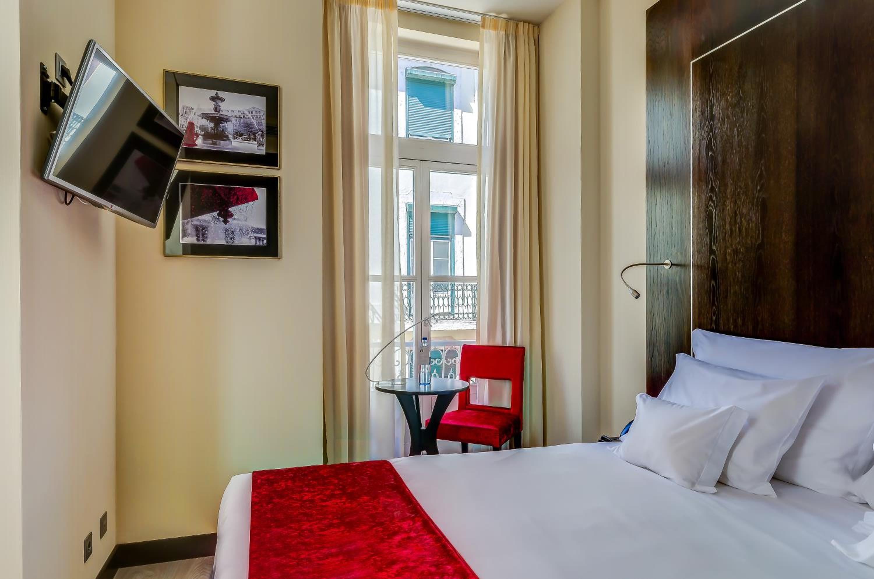Available room