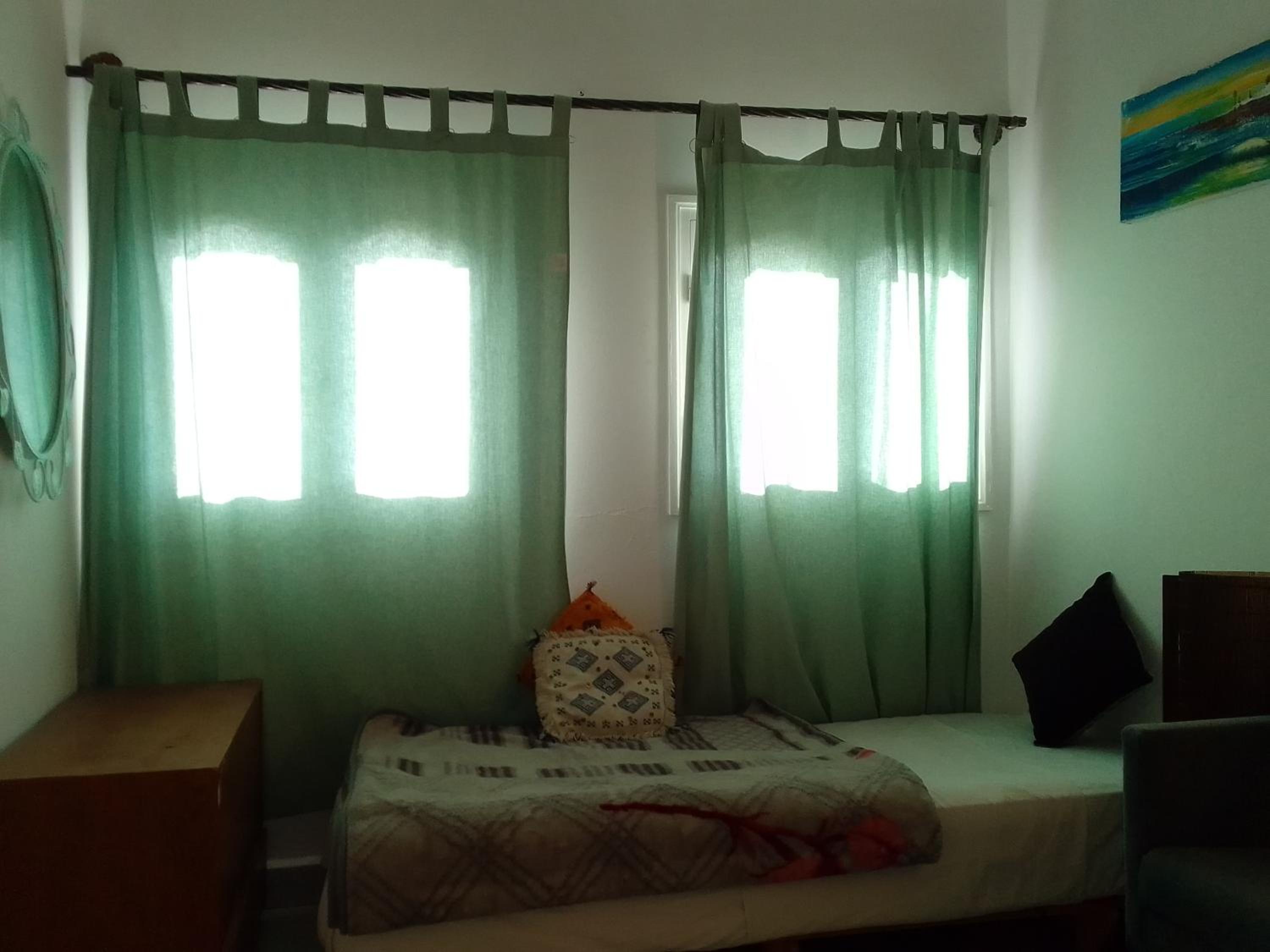 Double Room with Sea View - Photo 10