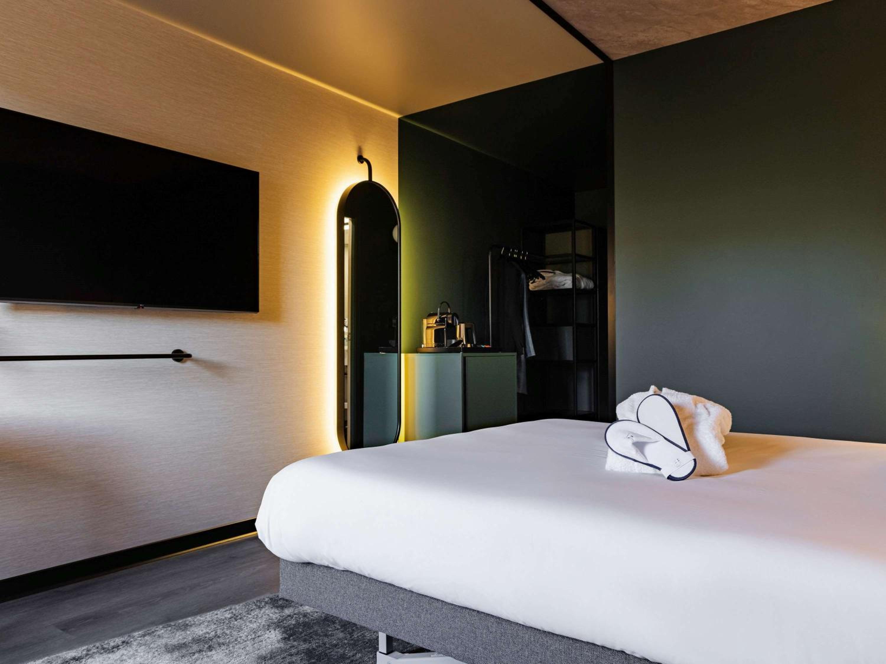Executive Queen Room - Photo 1