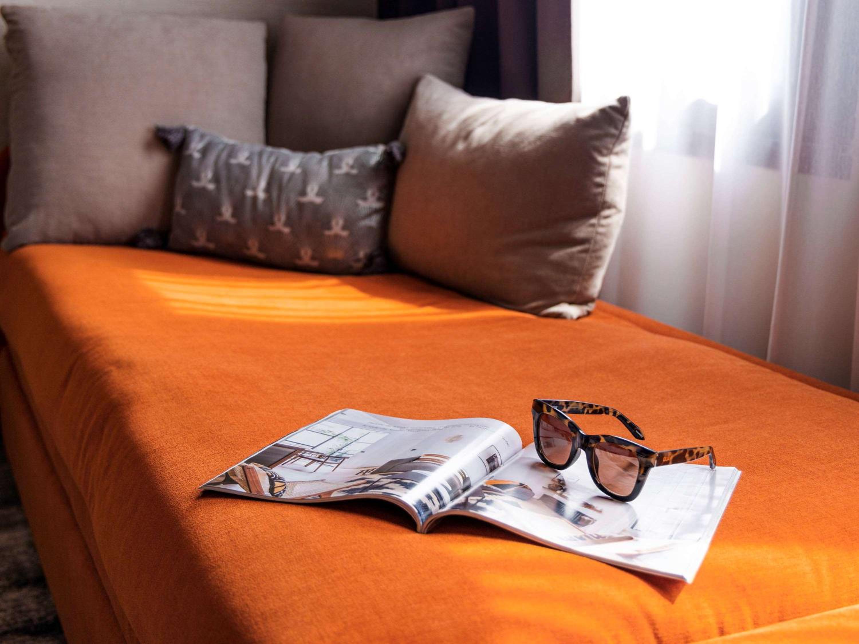 Superior Queen Room with Double Sofa Bed - Photo 2